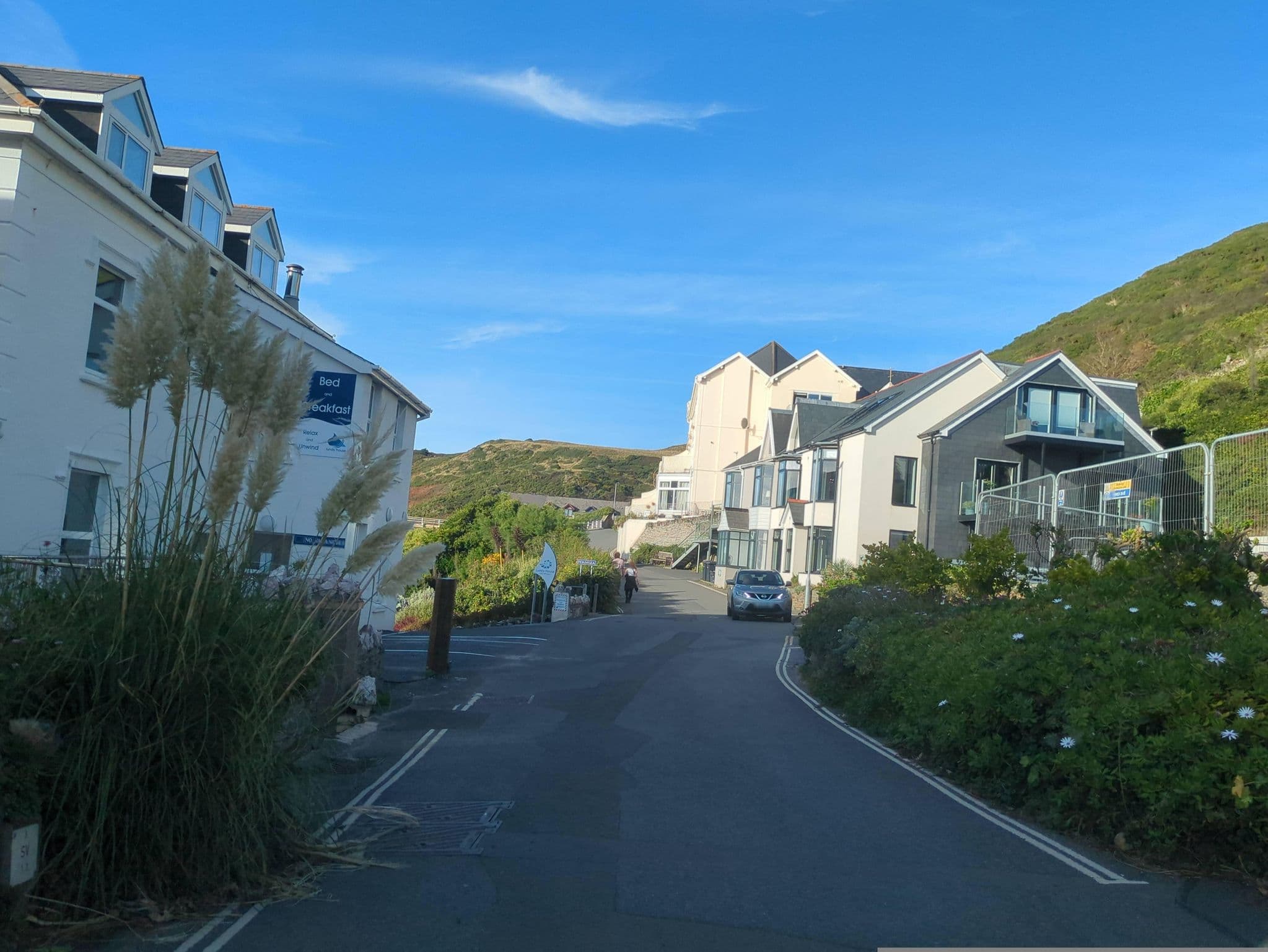 Street view near Lundy House, Ilfracombe — © swinetown (CC BY-SA · Mapillary)