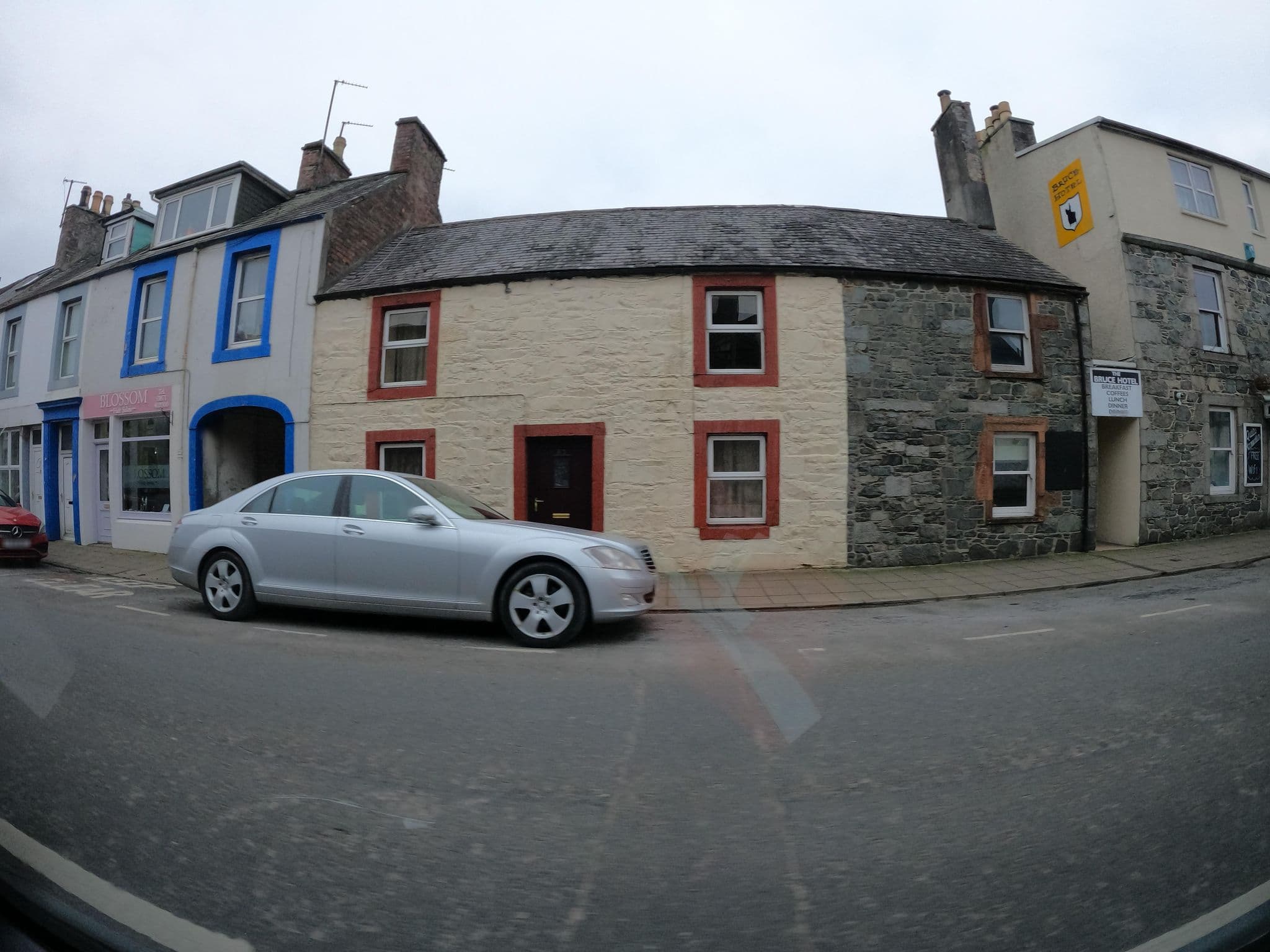 Street view near The Bruce Hotel, Newton Stewart — © hobgoblin (CC BY-SA · Mapillary)