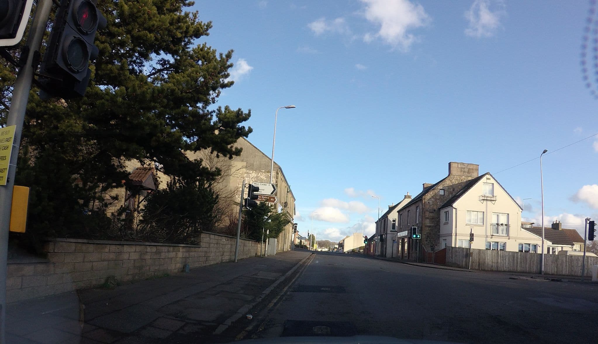 Street view near Osprey Guest House, Seafield — © hobgoblin (CC BY-SA · Mapillary)