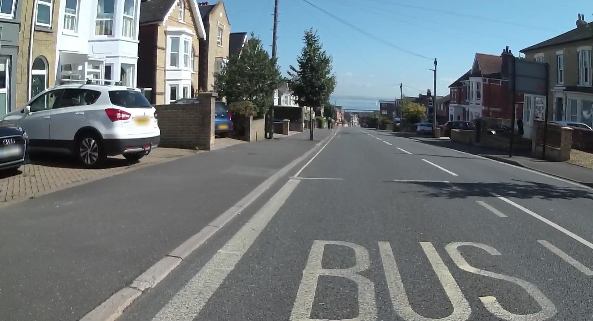 Street view near Endeavour House, Cowes — © jpennycook (CC BY-SA · Mapillary)