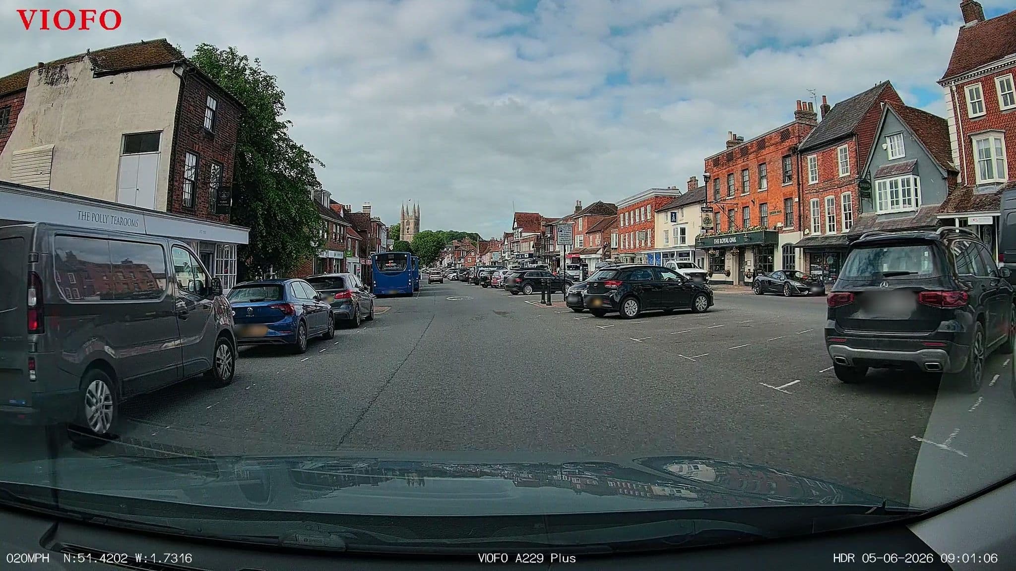 Street view near Castle & Ball Hotel, Marlborough — © RyanBush (CC BY-SA · Mapillary)