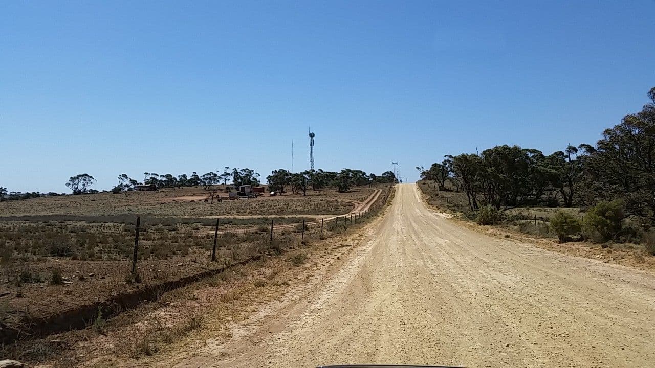 Street view near Willangi Bush Escapes, Peterborough — © didz (CC BY-SA · Mapillary)