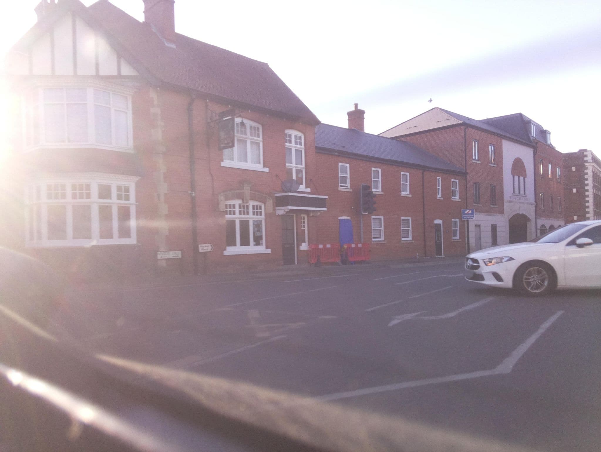 Street view near The Royal Oak Inn PH, Wantage — © southglos (CC BY-SA · Mapillary)
