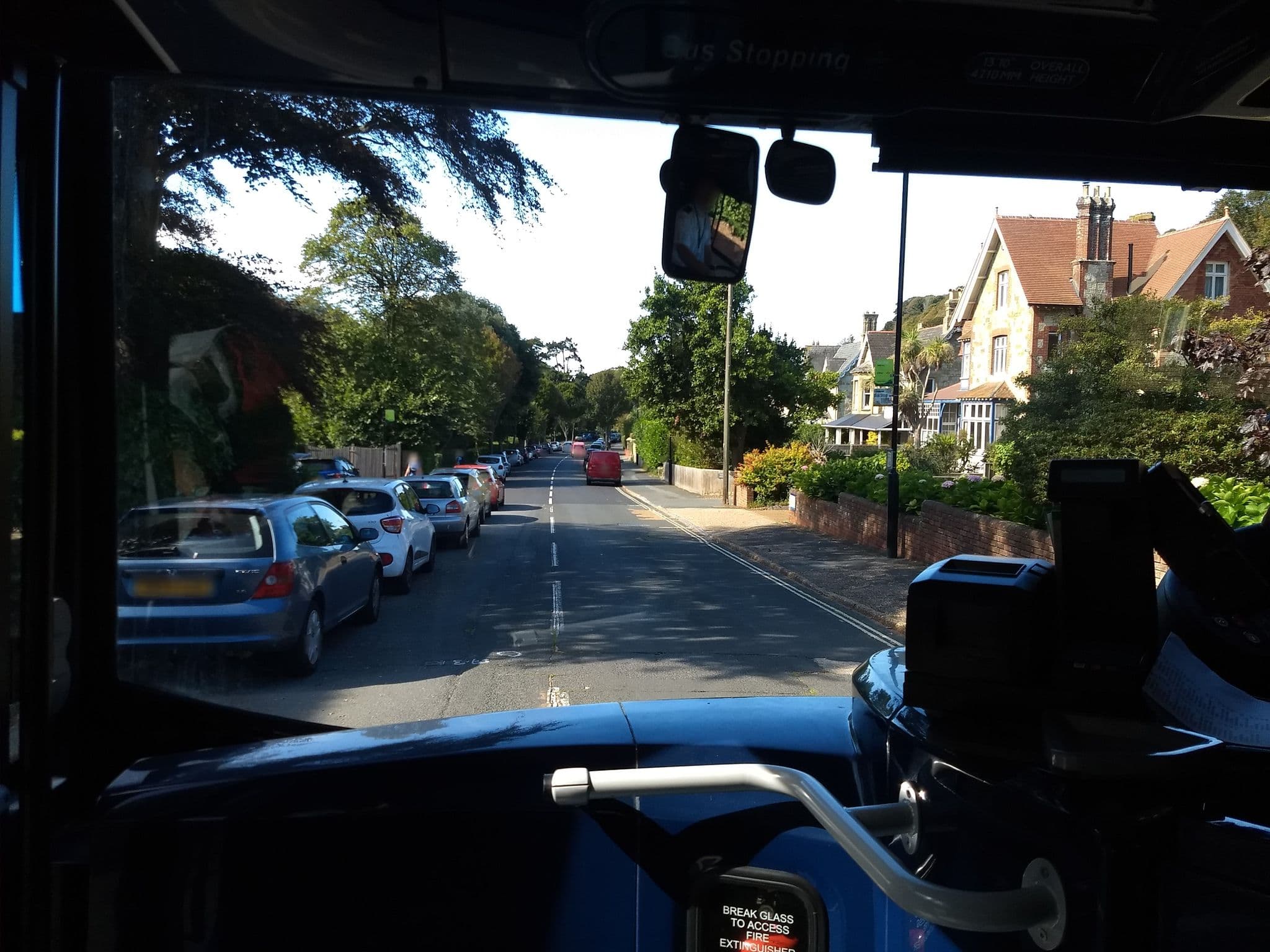 Street view near Eversley Hotel, Ventnor — © mappernerd (CC BY-SA · Mapillary)