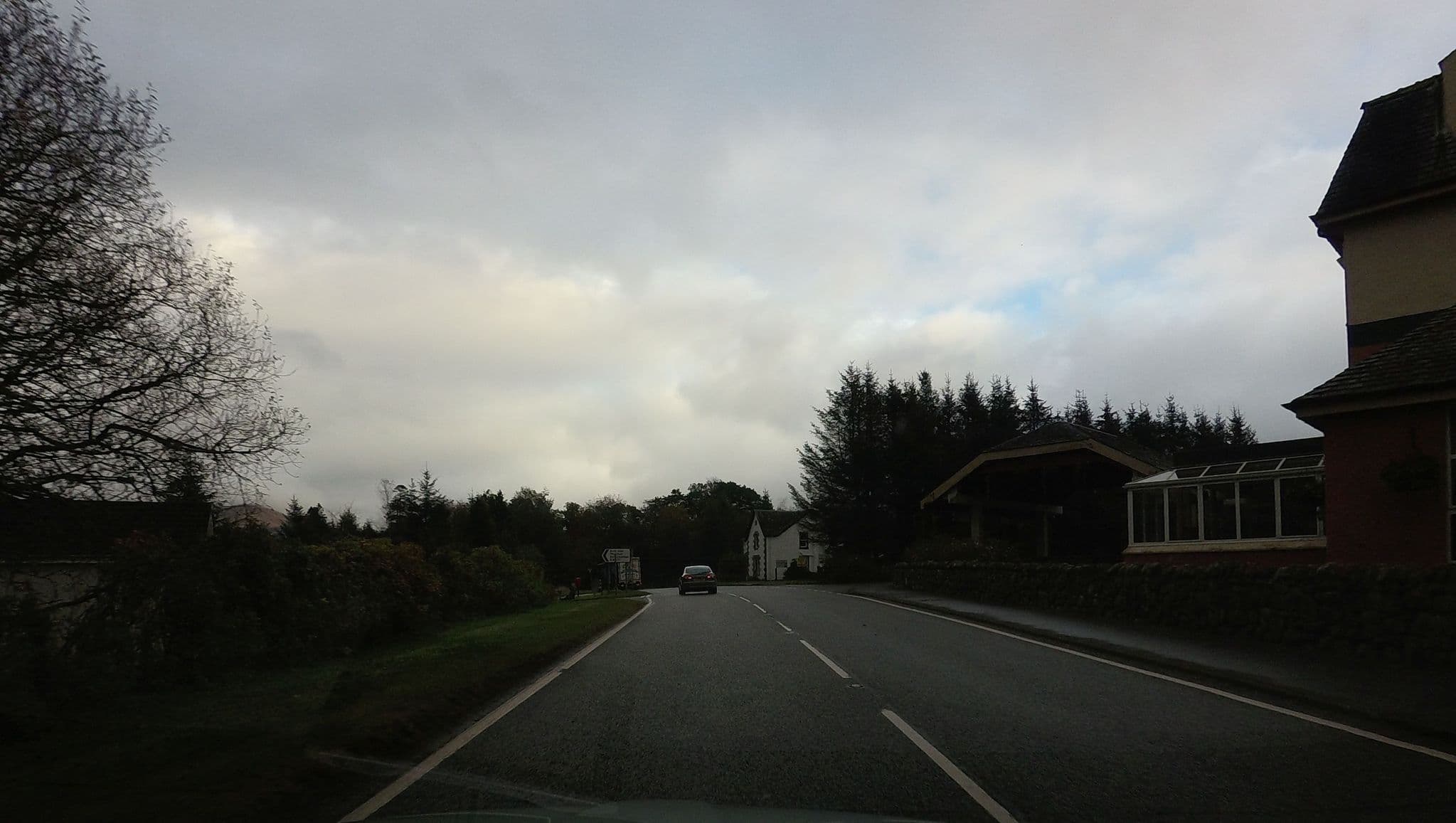 Street view near Dalmally Hotel, Oban