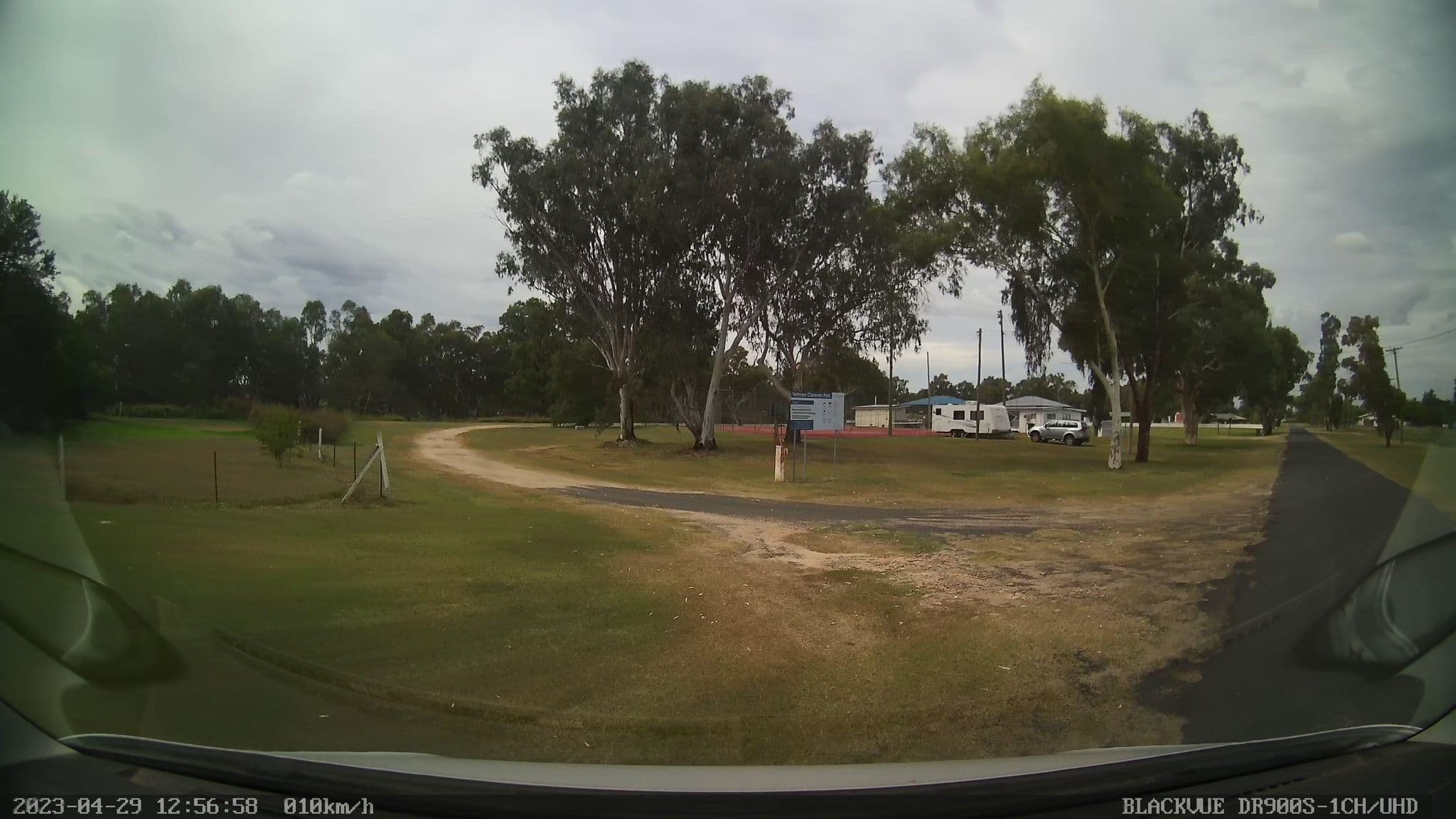 Street view near Yetman Caravan Park, Goondiwindi — © bob3bob3 (CC BY-SA · Mapillary)