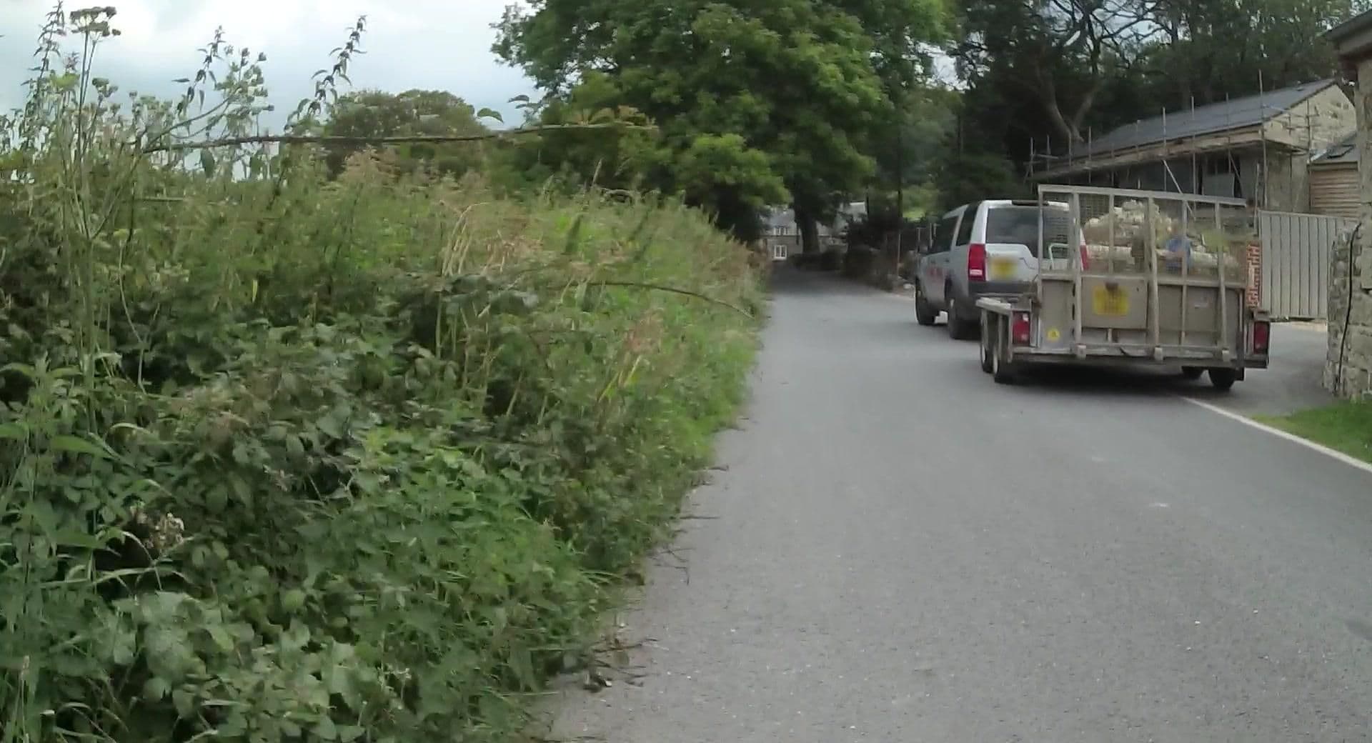 Street view near Rew Farm Barns Self Catering, Ventnor — © jpennycook (CC BY-SA · Mapillary)