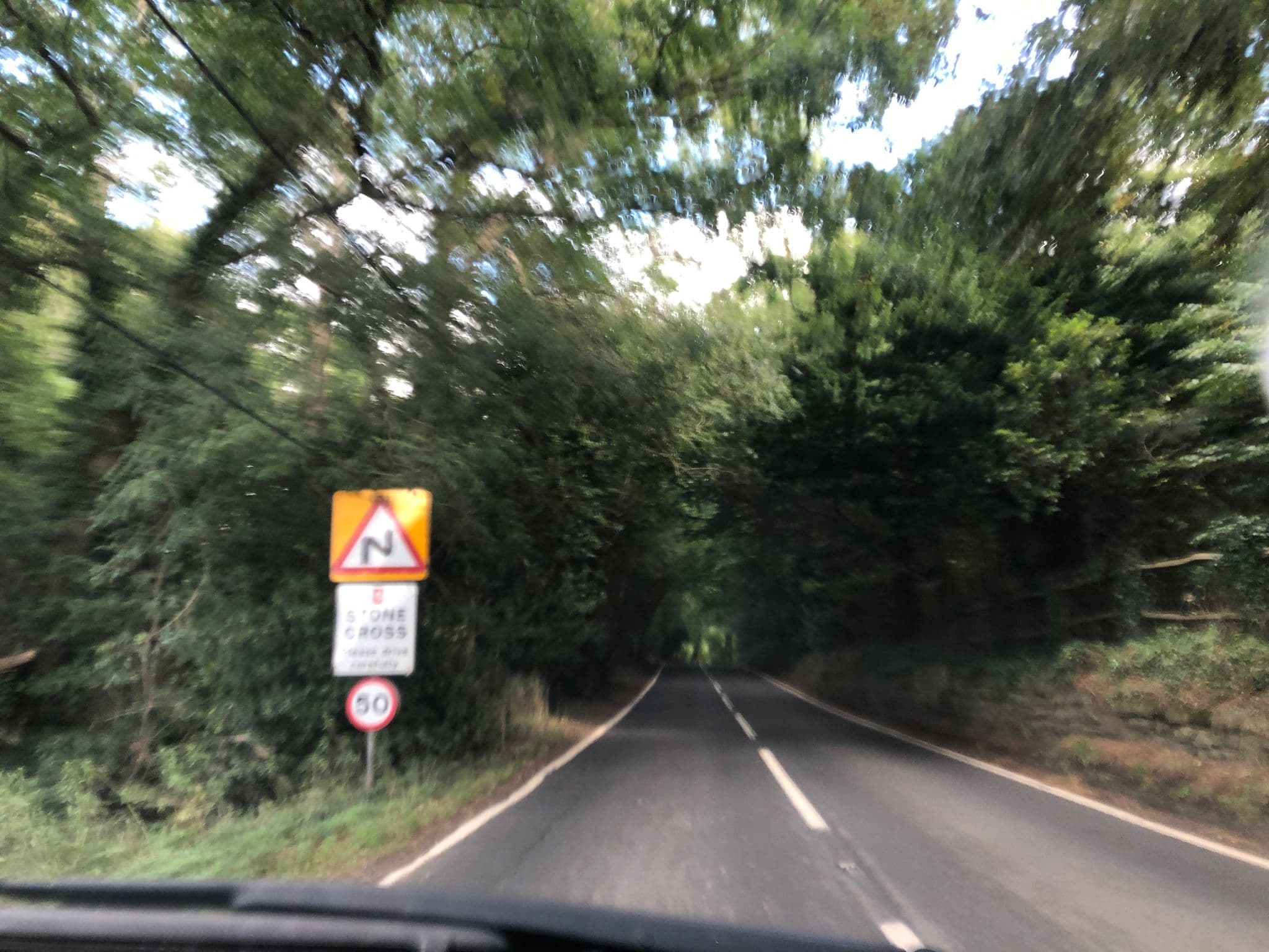 Street view near Manor Court Farm, Groombridge — © jjhaslanded (CC BY-SA · Mapillary)