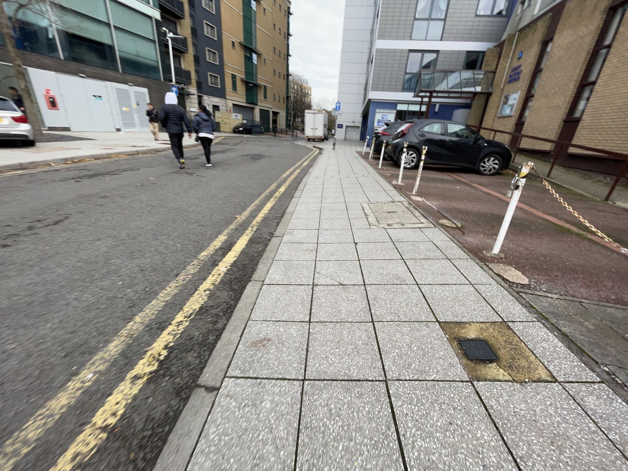 Street view near Forbury Hotel Apartments, Reading — © 4004 (CC BY-SA · Mapillary)