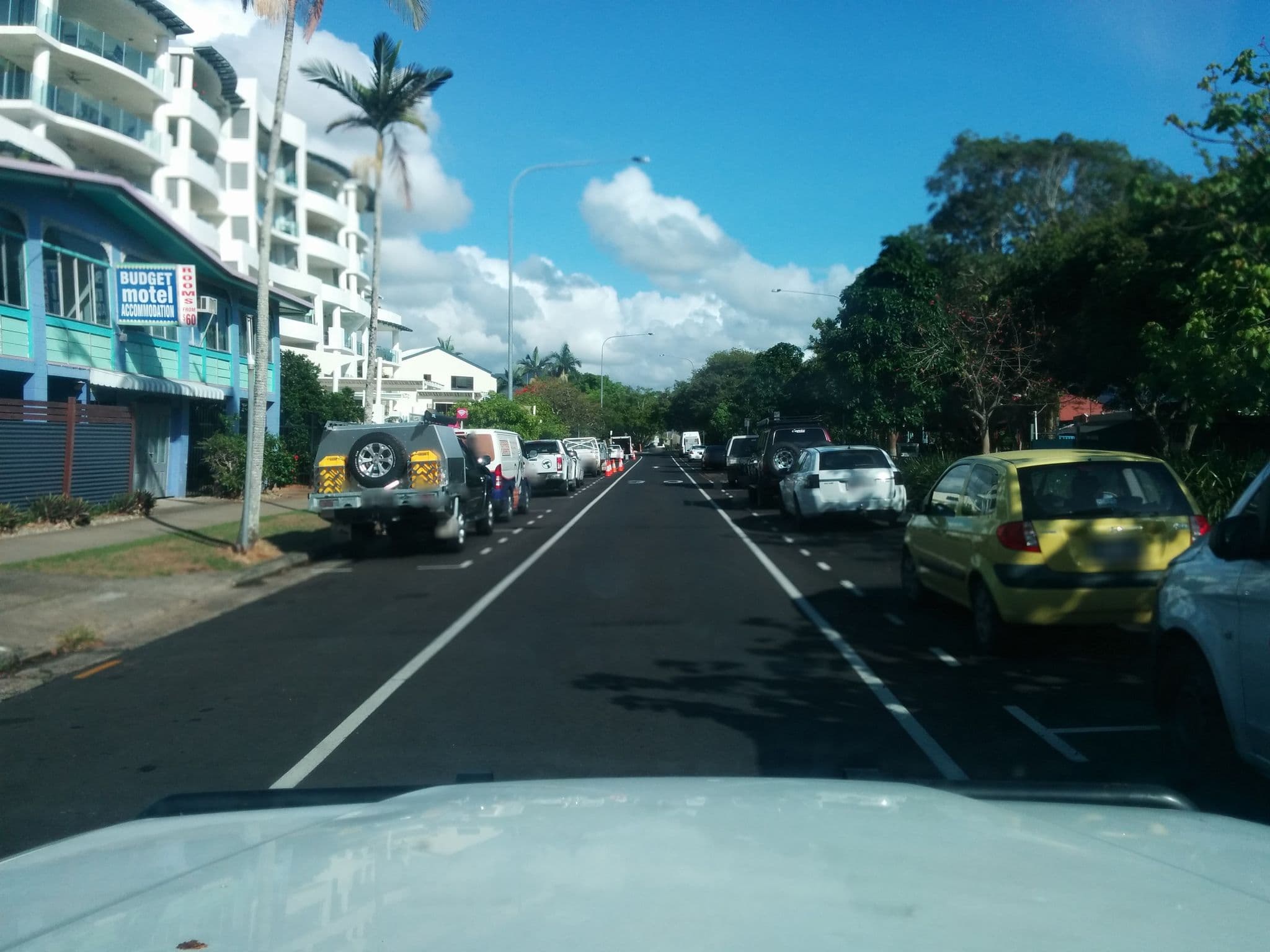 Street view near Caravella Backpackers, Cairns City — © orbac (CC BY-SA · Mapillary)