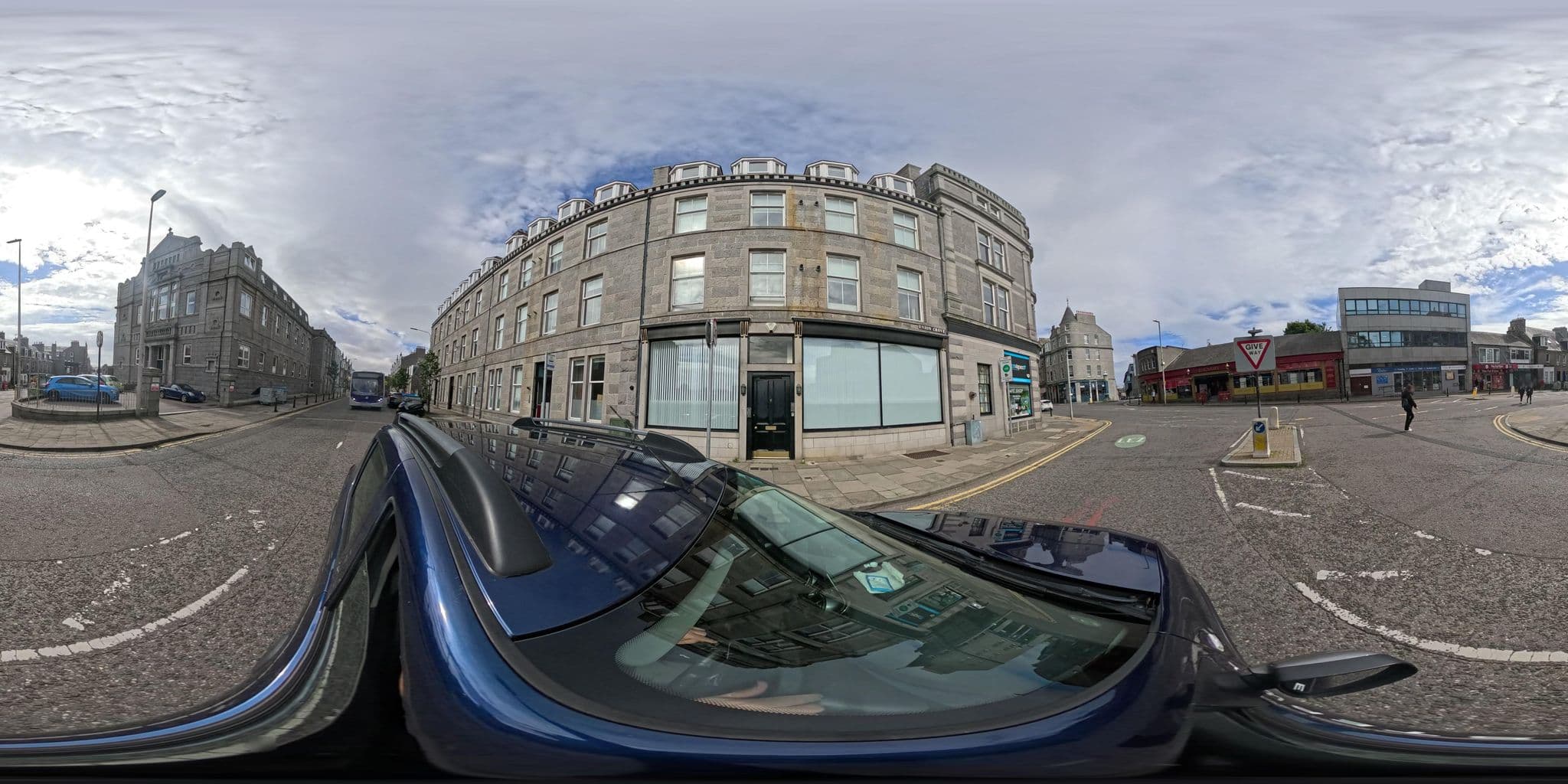 Street view near Skene House Apartments Holburn, Aberdeen — © coetserw (CC BY-SA · Mapillary)