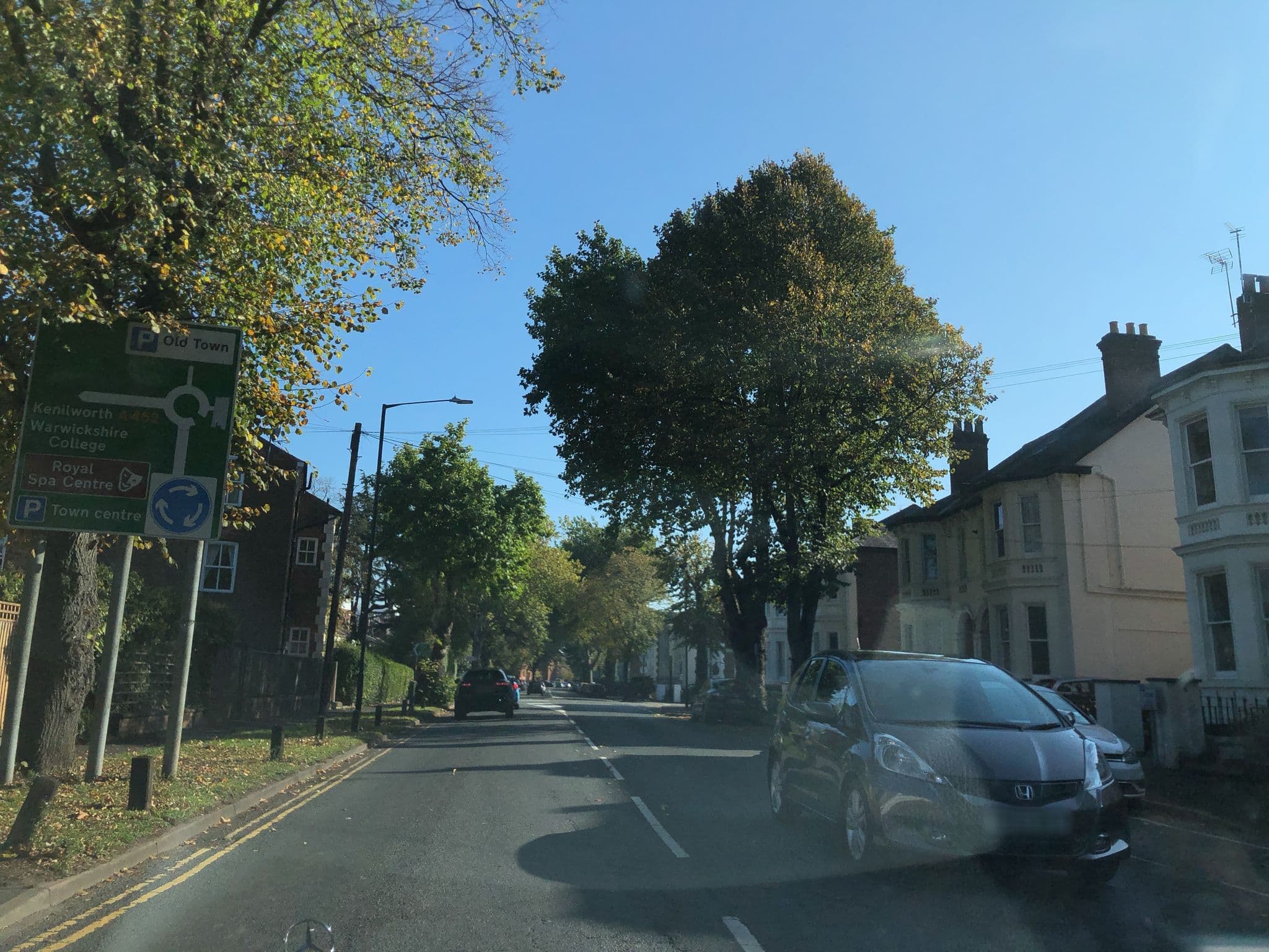 Street view near Charnwood guest House, Royal Leamington Spa — © laye (CC BY-SA · Mapillary)
