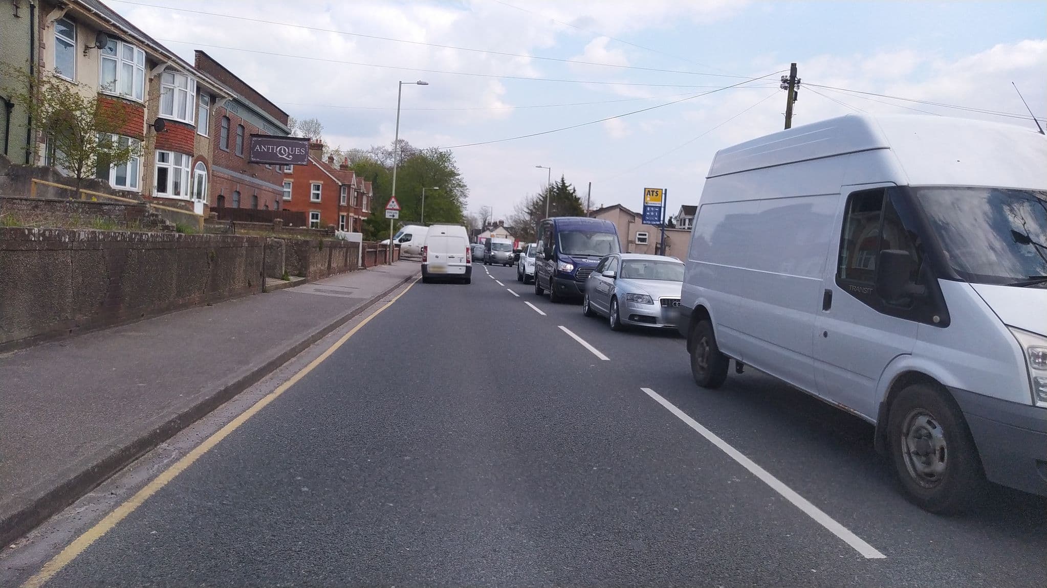 Street view near The Old House Guest House, Salisbury — © noid (CC BY-SA · Mapillary)