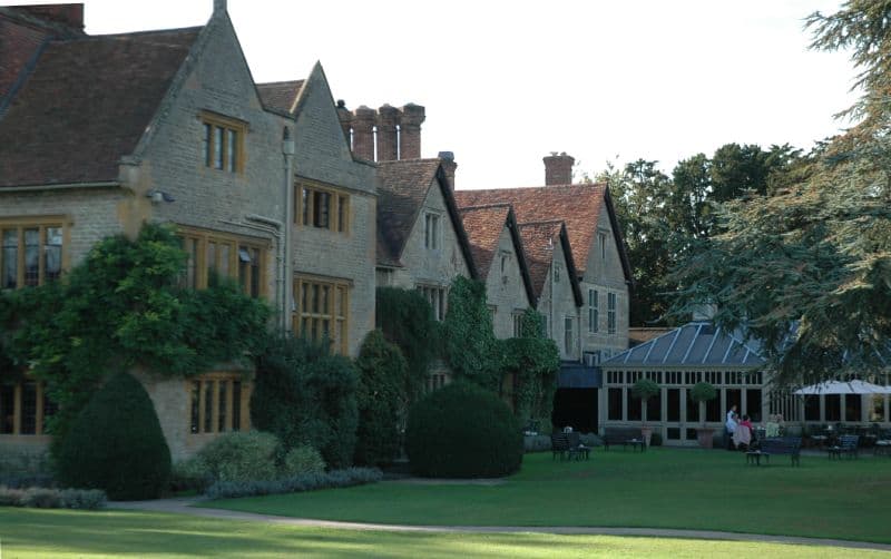 Le Manoir aux Quat'Saisons (via Wikimedia Commons, CC BY 2.0)