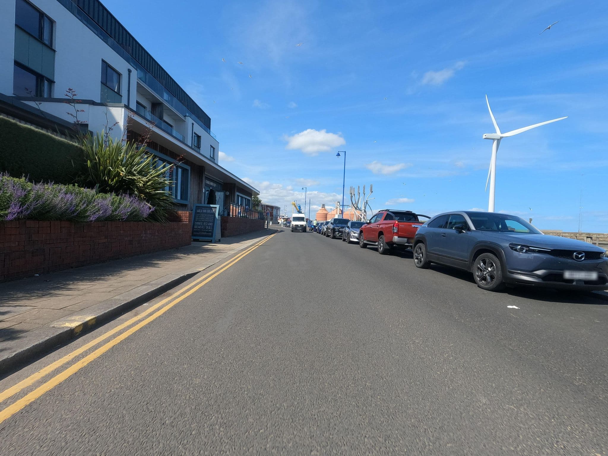 Street view near The Commissioners Quay Inn, Blyth — © floatingboater (CC BY-SA · Mapillary)