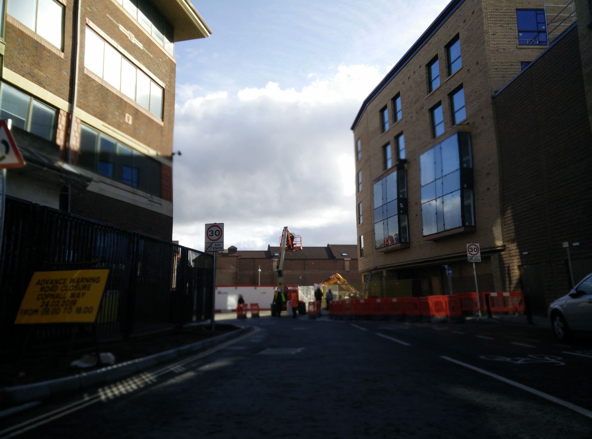 Street view near Premier Inn, Horsham — © matt_ellery (CC BY-SA · Mapillary)