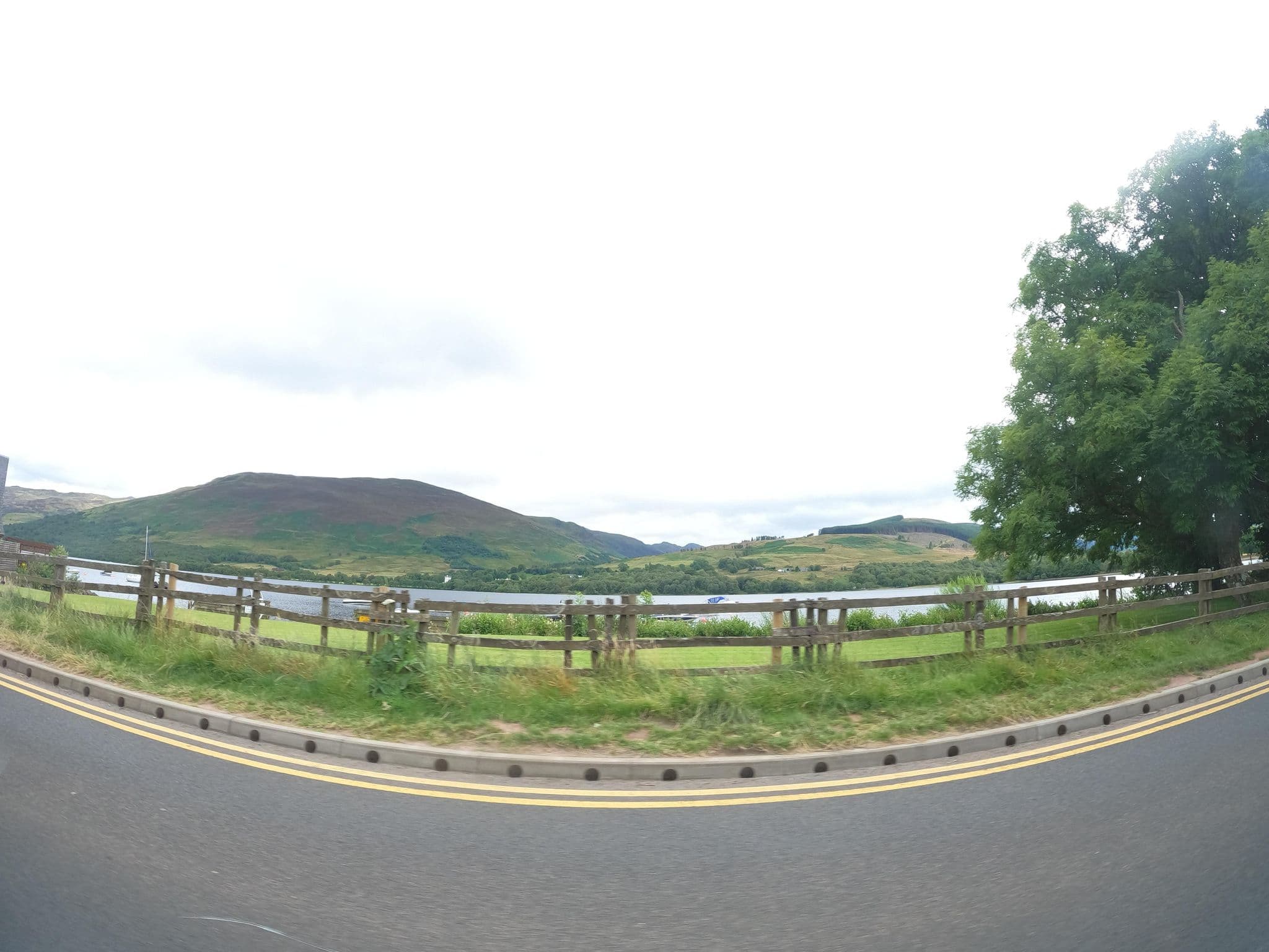Street view near Lochearnhead Hotel, Callander — © hobgoblin (CC BY-SA · Mapillary)