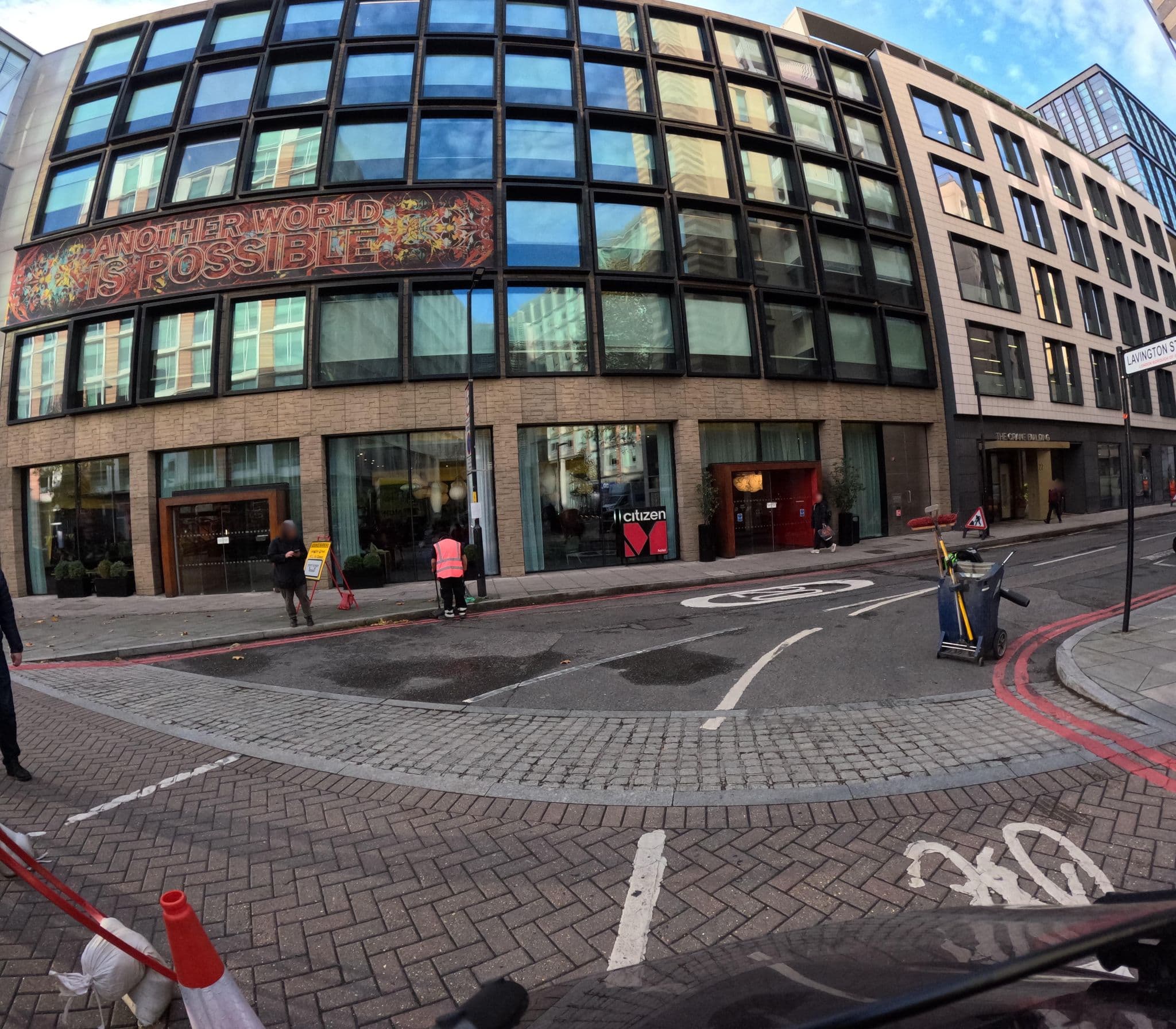 Street view near citizenM hotel London Bankside, City of London — © wasd42 (CC BY-SA · Mapillary)