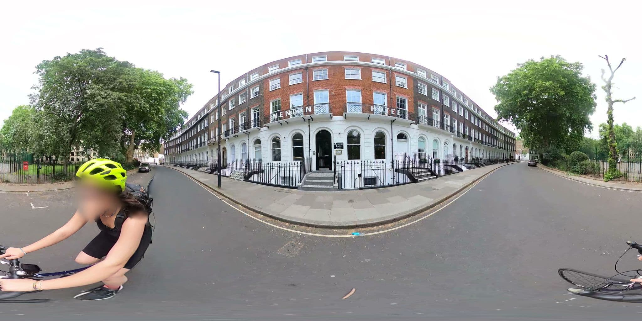 Street view near Crescent Hotel, King's Cross — © cernbyln (CC BY-SA · Mapillary)
