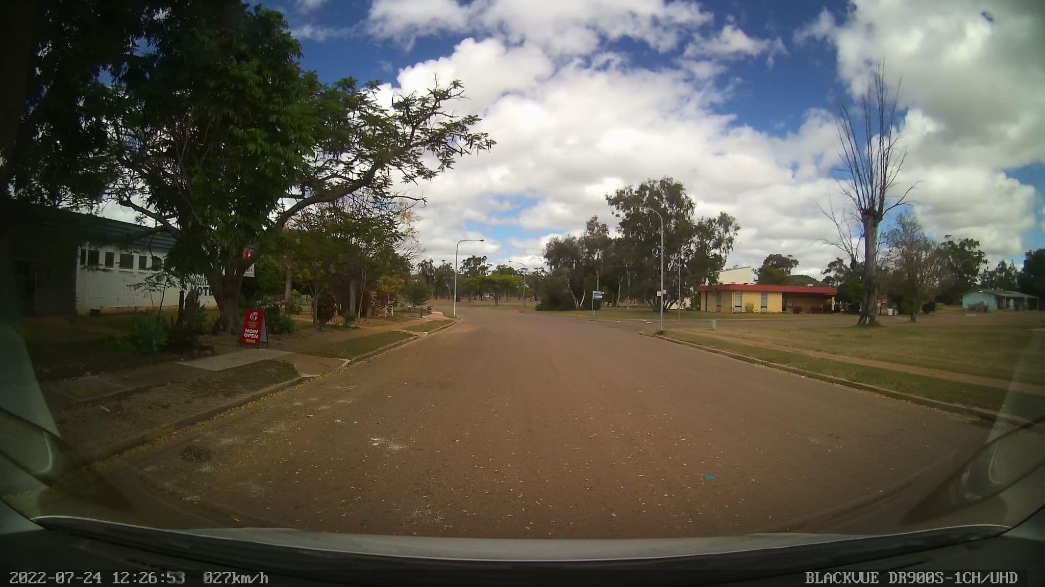 Street view near Three Rivers Hotel, Ingham — © bob3bob3 (CC BY-SA · Mapillary)
