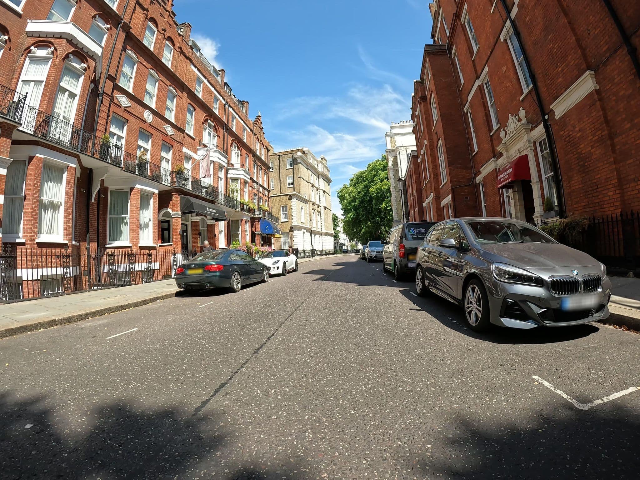 Street view near Maranton House Hotel, Earls Court