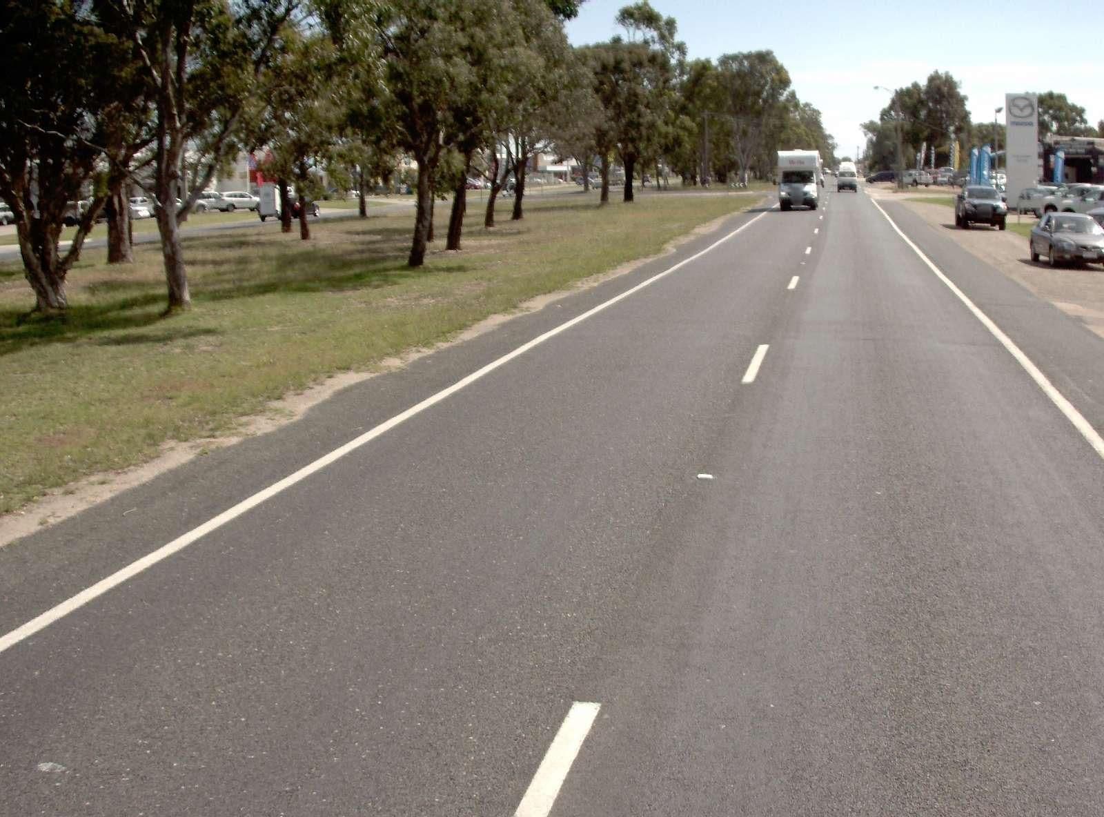 Street view near Main Motel Bairnsdale, Bairnsdale — © vicroads (CC BY-SA · Mapillary)