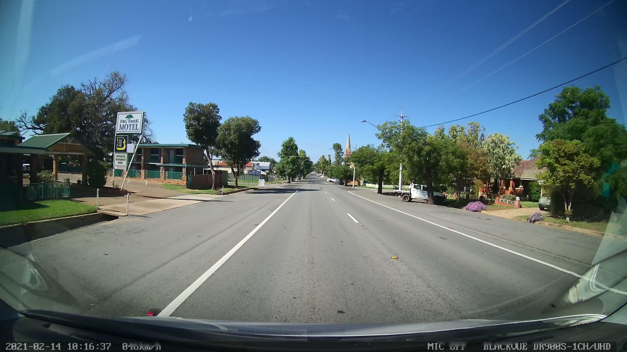 Street view near Fig Tree Motel, Narrandera — © bob3bob3 (CC BY-SA · Mapillary)