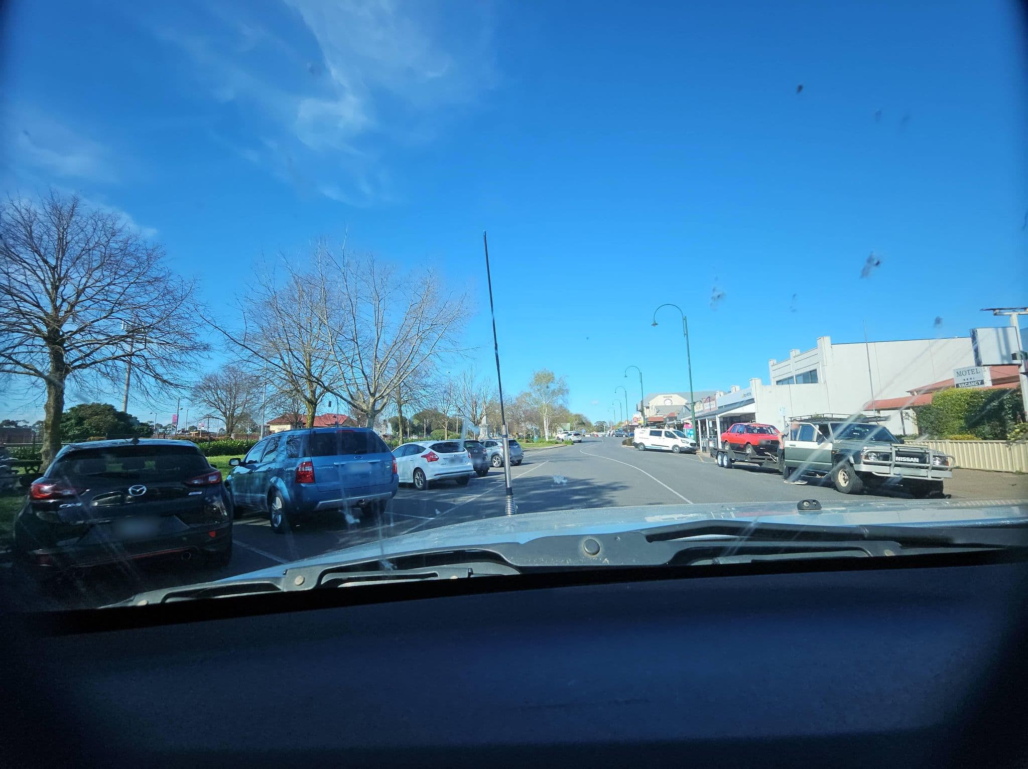 Street view near Yarragon Motel, Yarragon — © warrandyte (CC BY-SA · Mapillary)