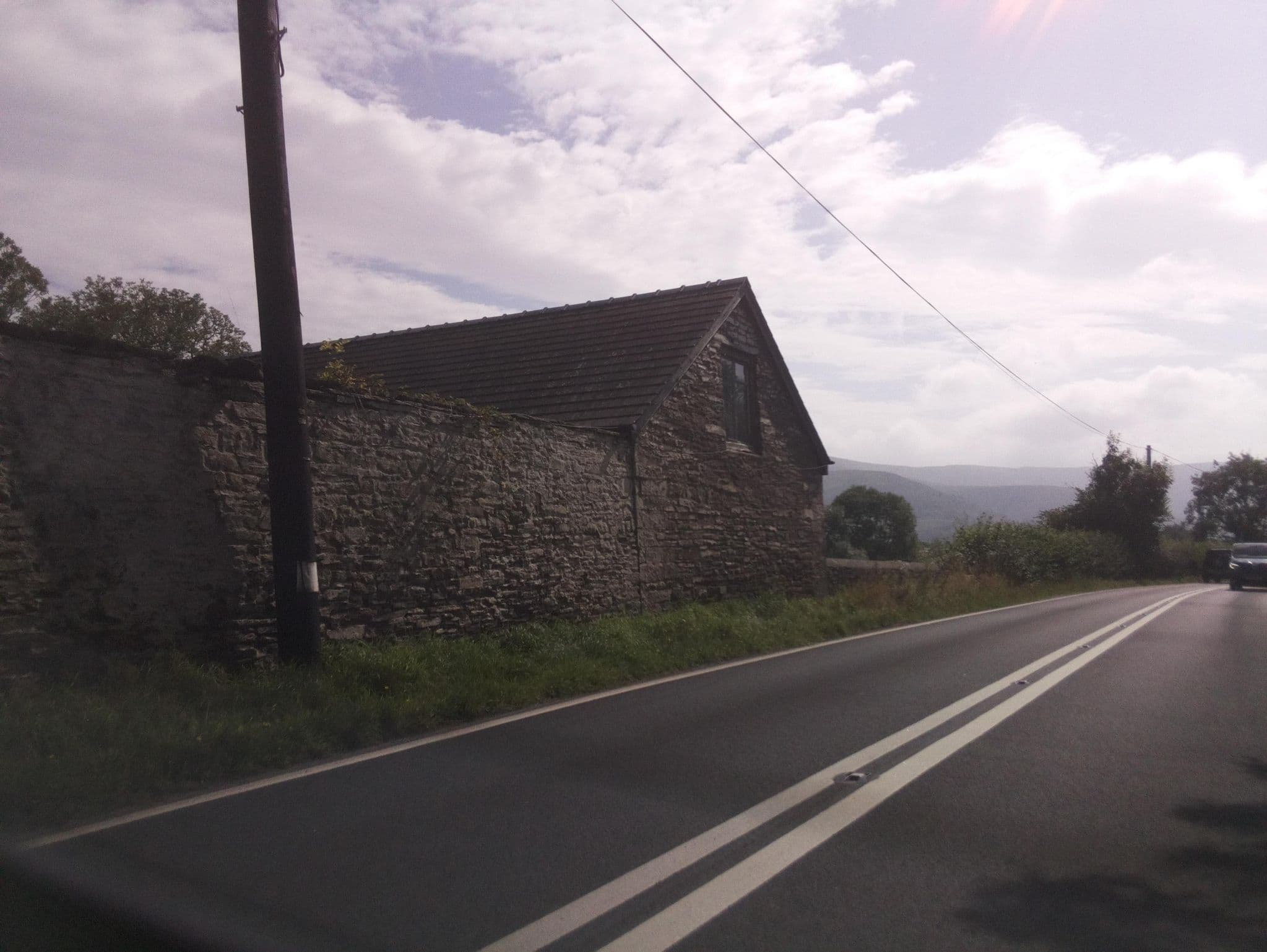 Street view near Dragons Back Bunkhouse, Talgarth — © southglos (CC BY-SA · Mapillary)