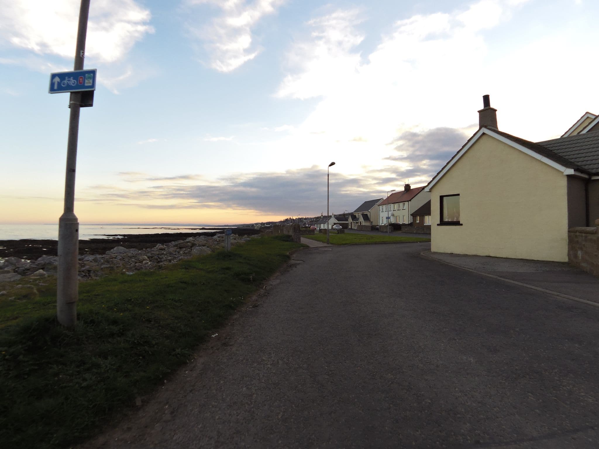 Street view near Seashore House, Saint Cyrus — © smsm1 (CC BY-SA · Mapillary)