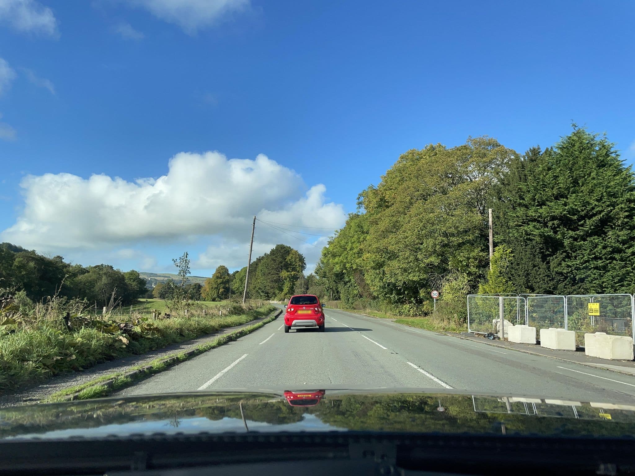 Street view near Bike & Boot, Hope Valley — © wasd42 (CC BY-SA · Mapillary)