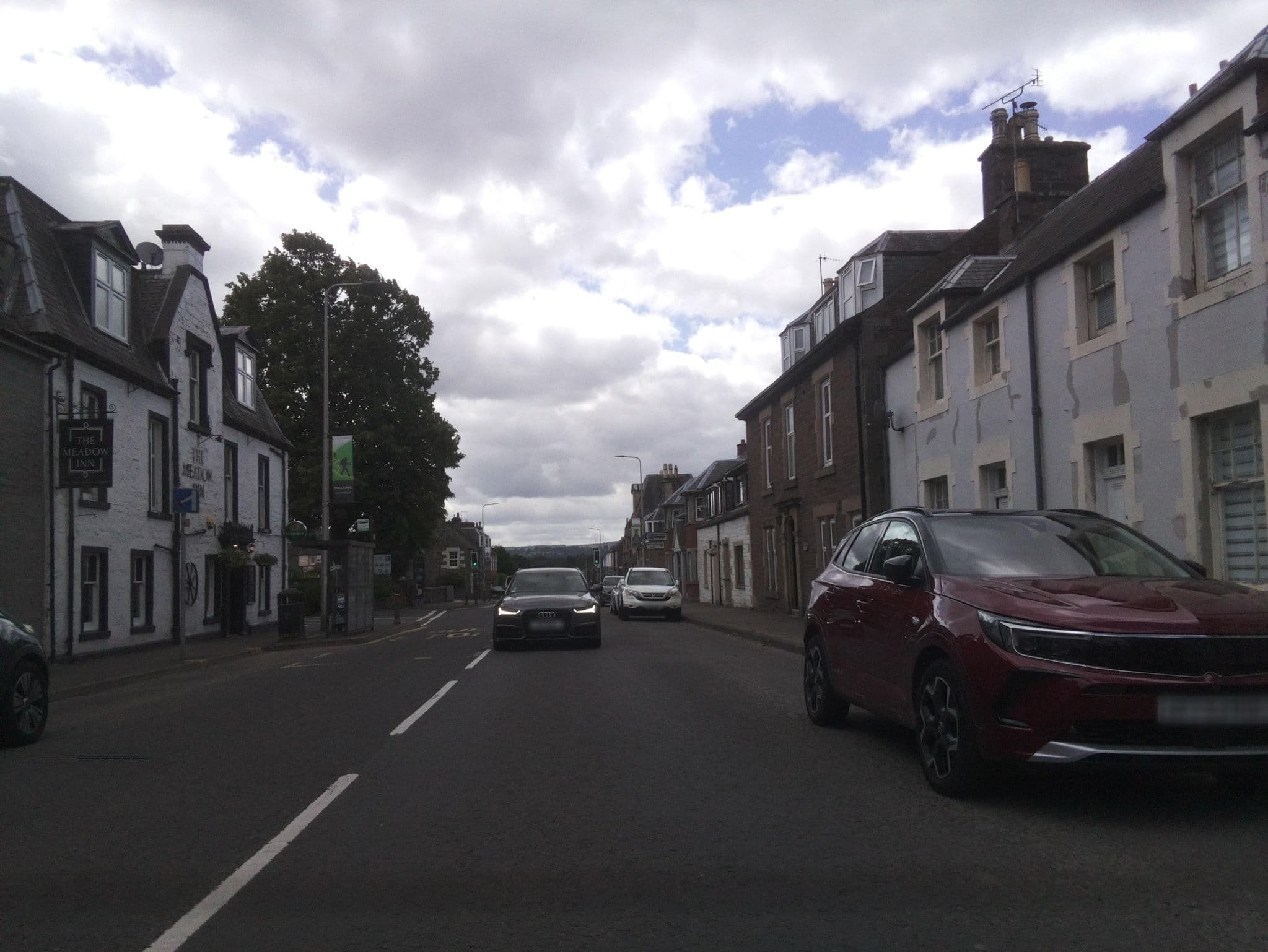Street view near Meadow Inn, Crieff — © southglos (CC BY-SA · Mapillary)