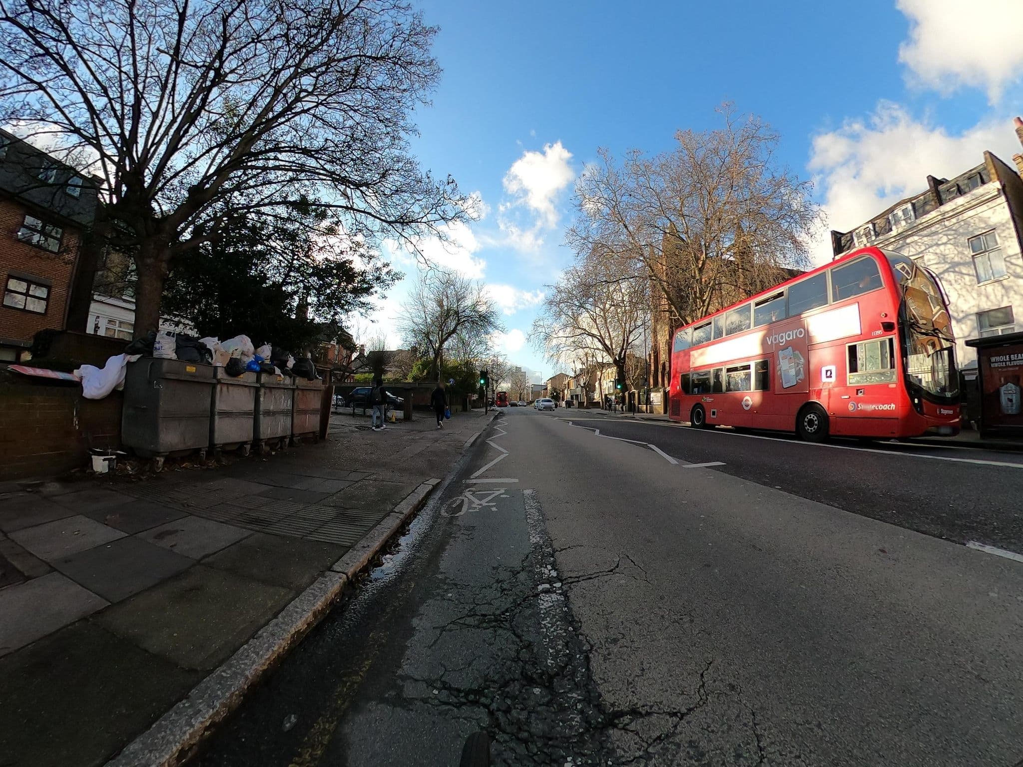 Street view near Manor House Hotel, West Ham — © dankarran (CC BY-SA · Mapillary)