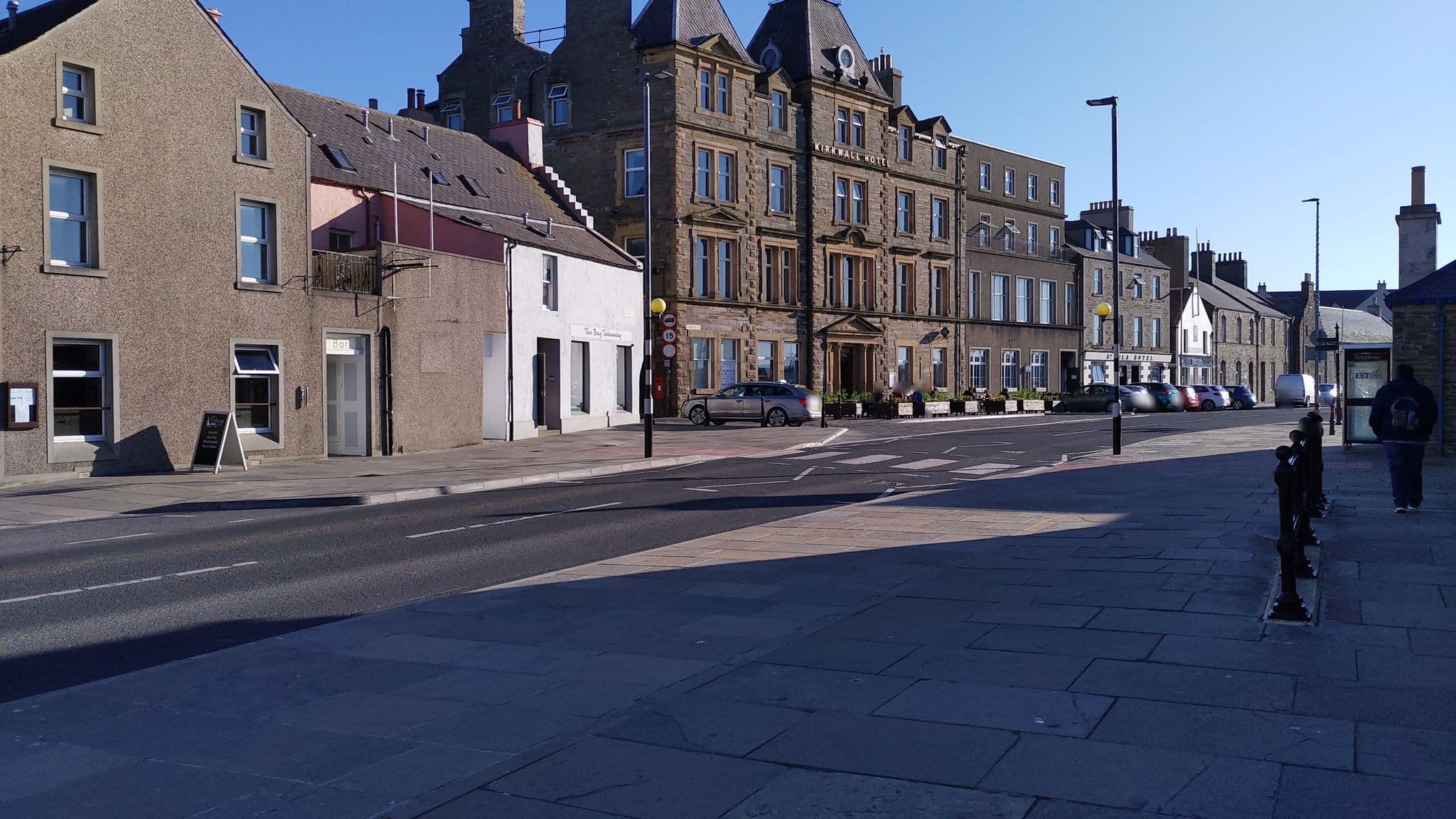 Street view near The Shore Hotel, Kirkwall — © tonys999 (CC BY-SA · Mapillary)