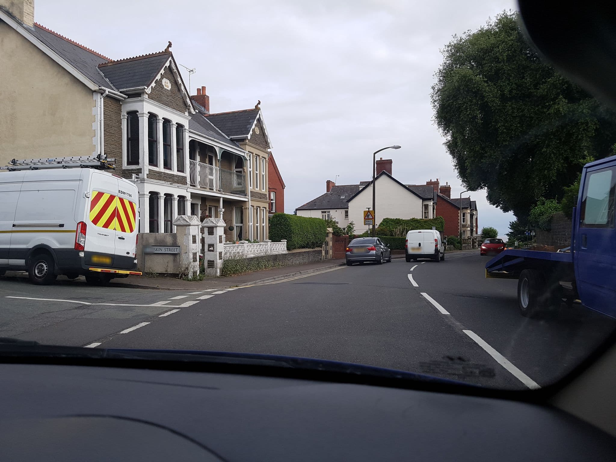 Street view near Lenville, Barry — © normski (CC BY-SA · Mapillary)