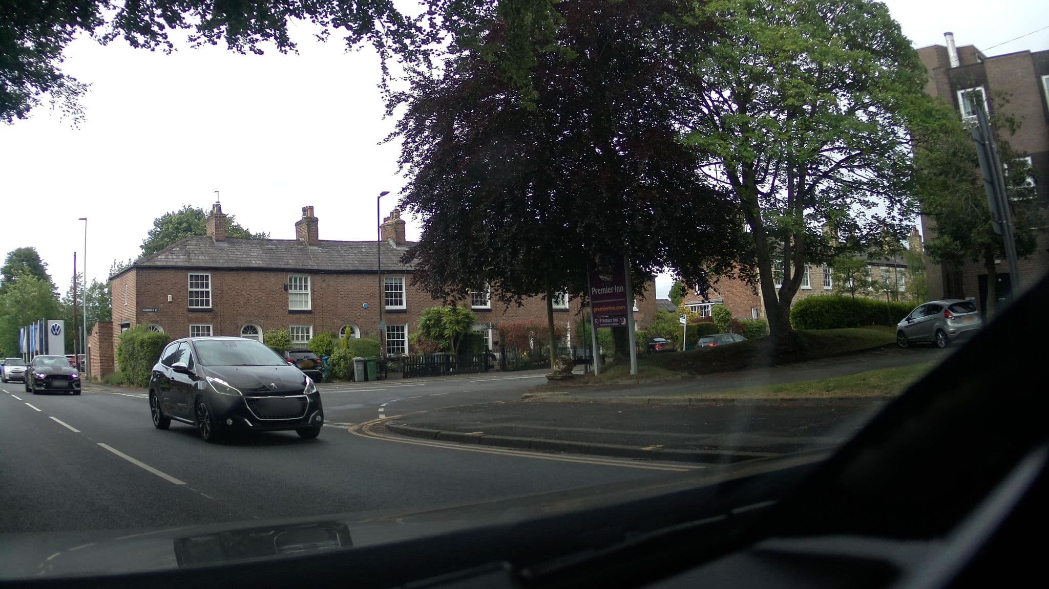 Street view near Premier Inn, Altrincham — © southglos (CC BY-SA · Mapillary)