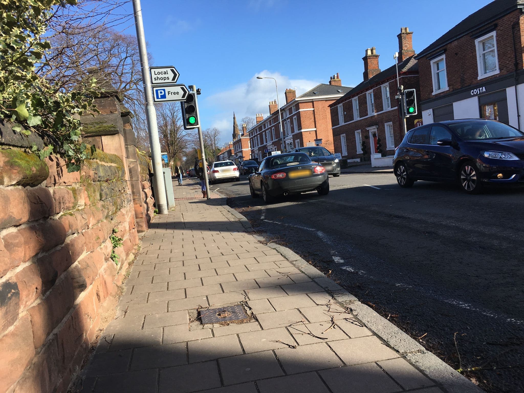 Street view near Bawn Lodge, Hoole — © gness (CC BY-SA · Mapillary)