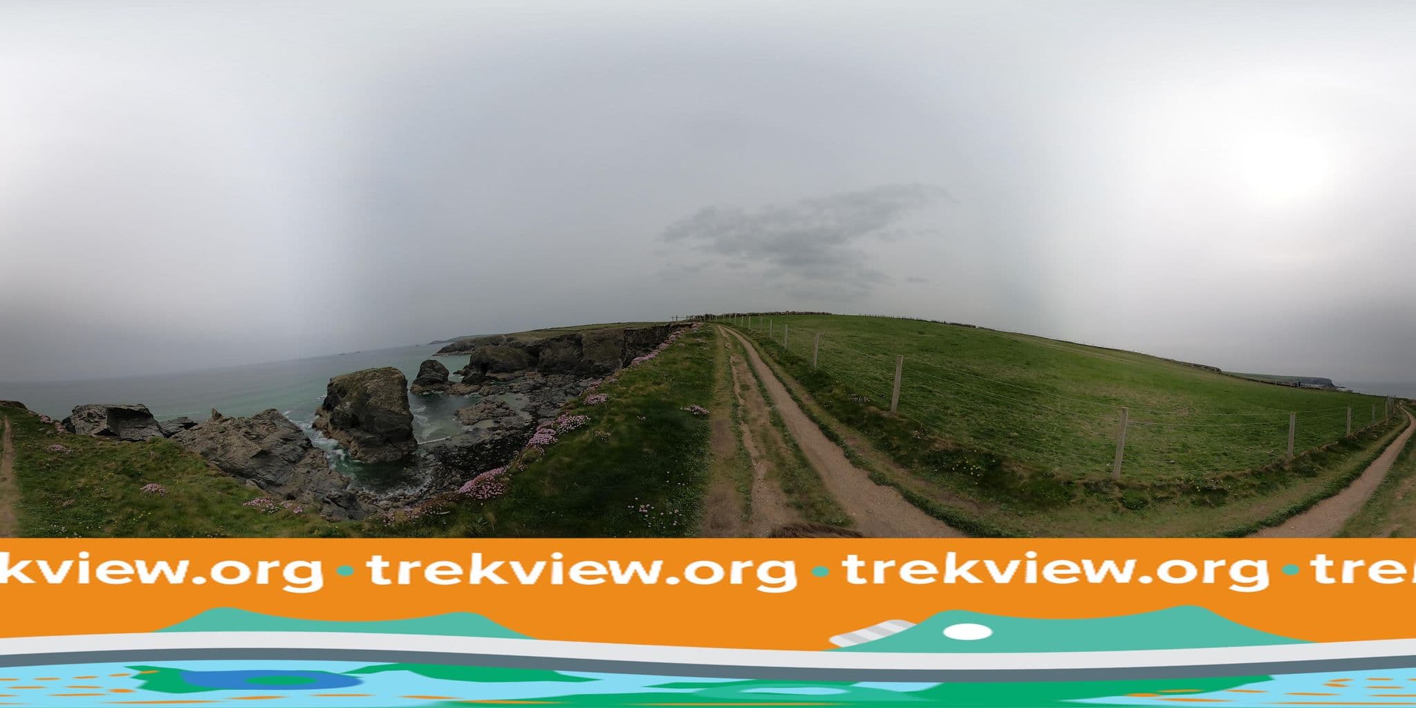 Street view near Porthcothan Cliff Top Camping, Padstow — © trekviewed (CC BY-SA · Mapillary)