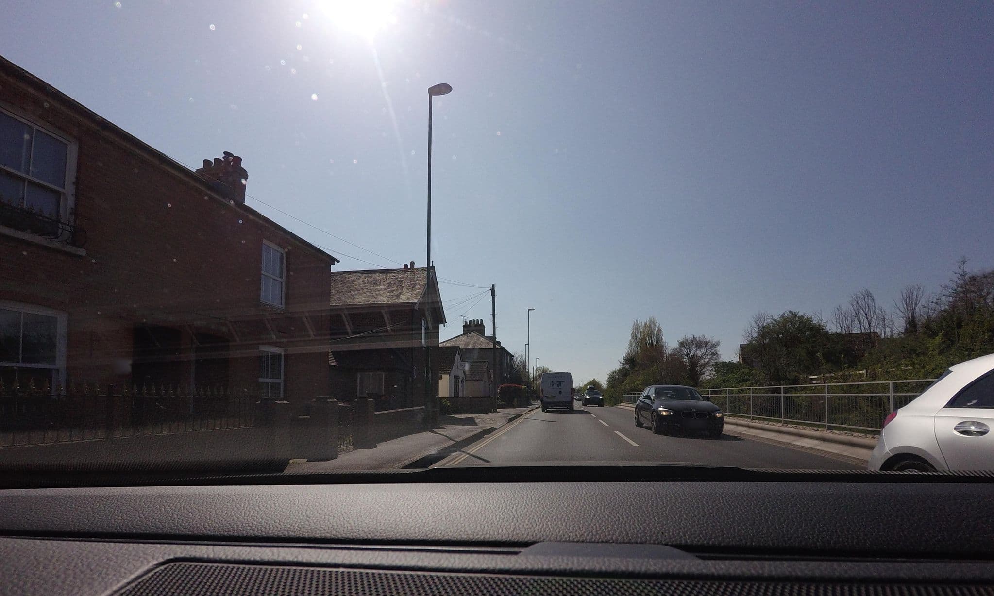 Street view near The Cottage, Chichester — © tallguy (CC BY-SA · Mapillary)