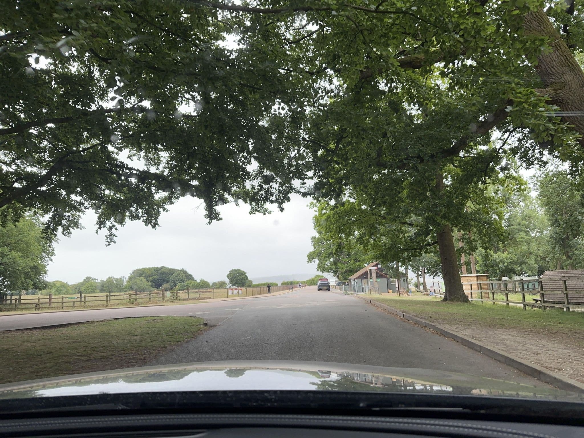 Street view near Lookout Lodge, Kensworth — © wasd42 (CC BY-SA · Mapillary)
