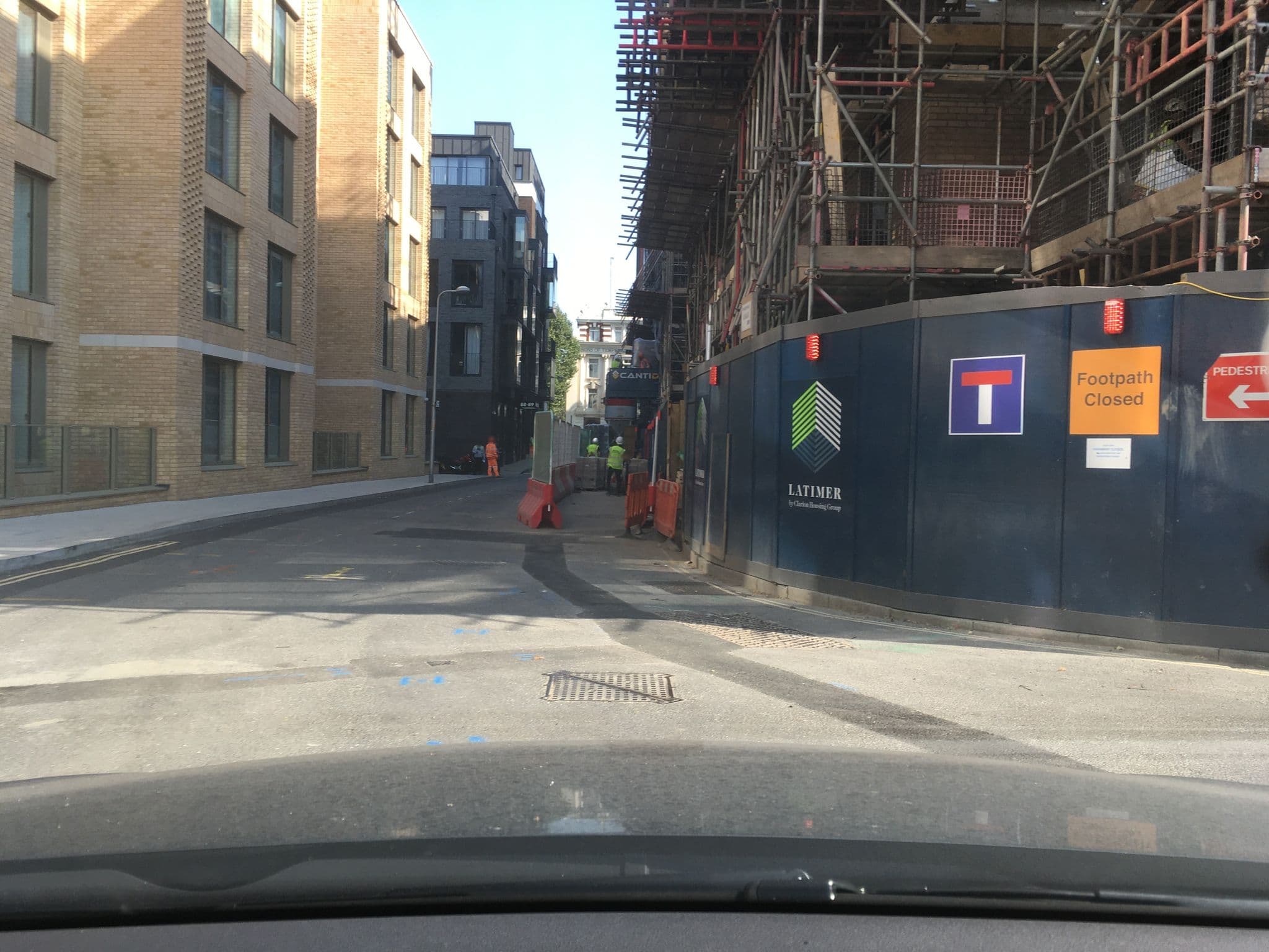 Street view near Premier Inn, Lambeth — © yannick01 (CC BY-SA · Mapillary)