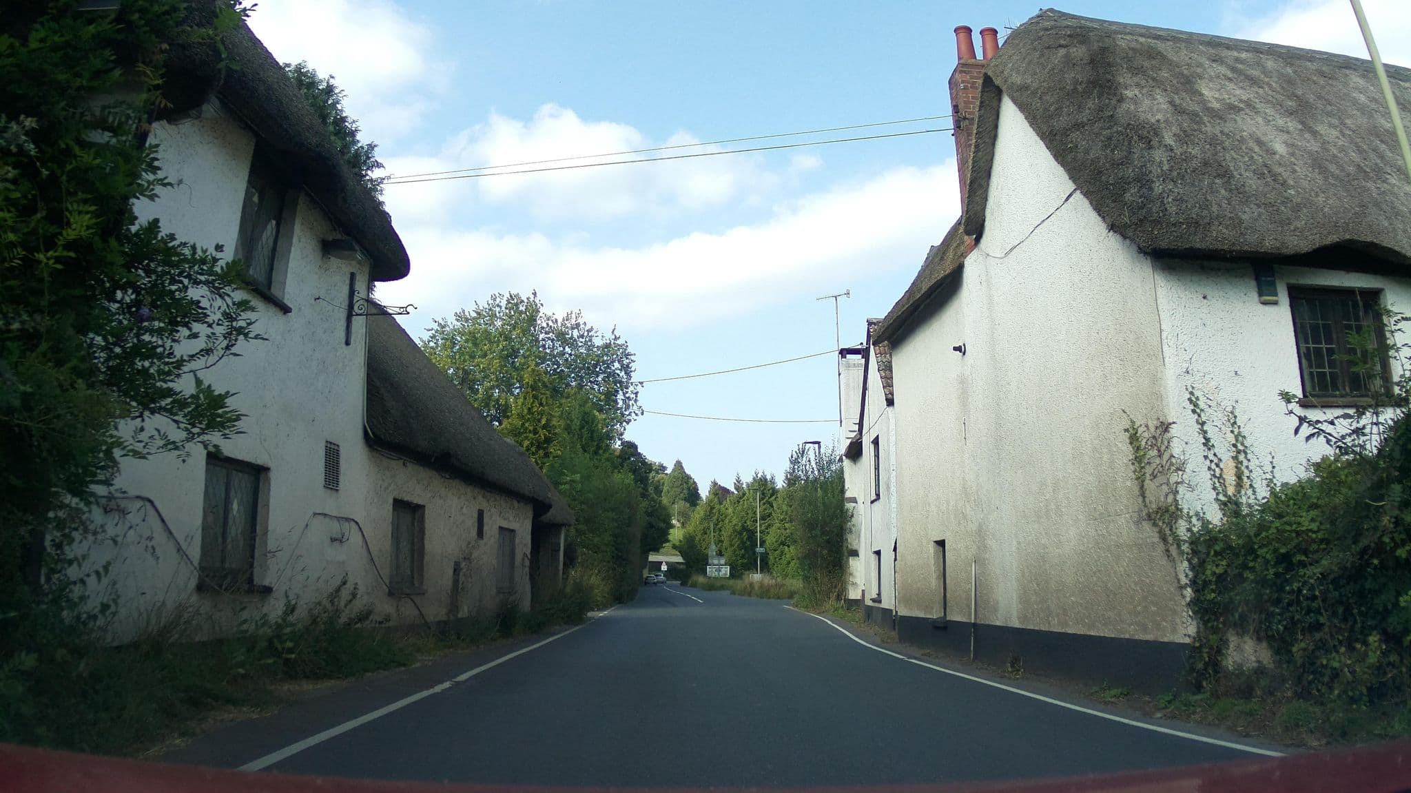 Street view near The Leaping Trout, Tiverton — © southglos (CC BY-SA · Mapillary)