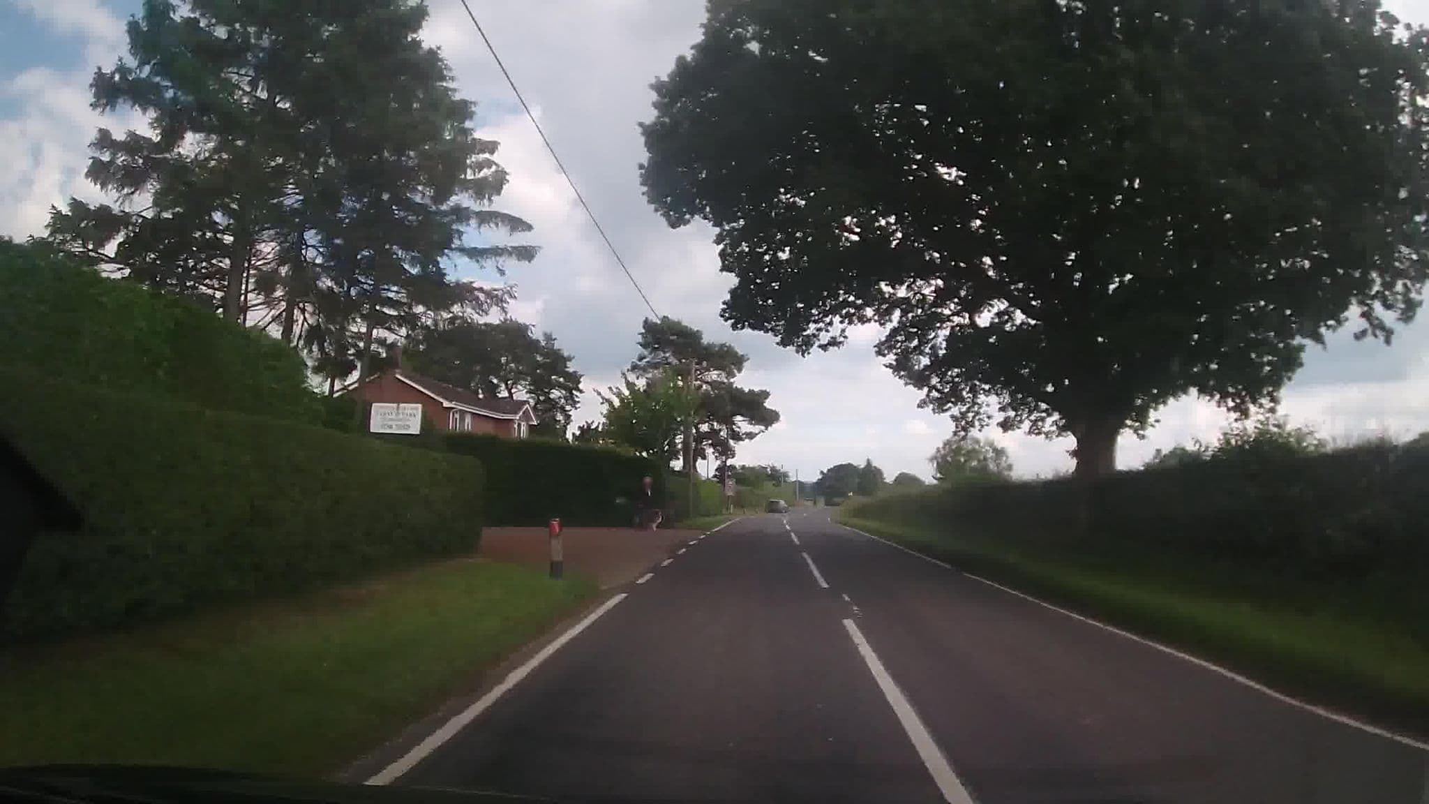 Street view near Hampton Bank Farm Campsite, Ellesmere — © trigpoint (CC BY-SA · Mapillary)