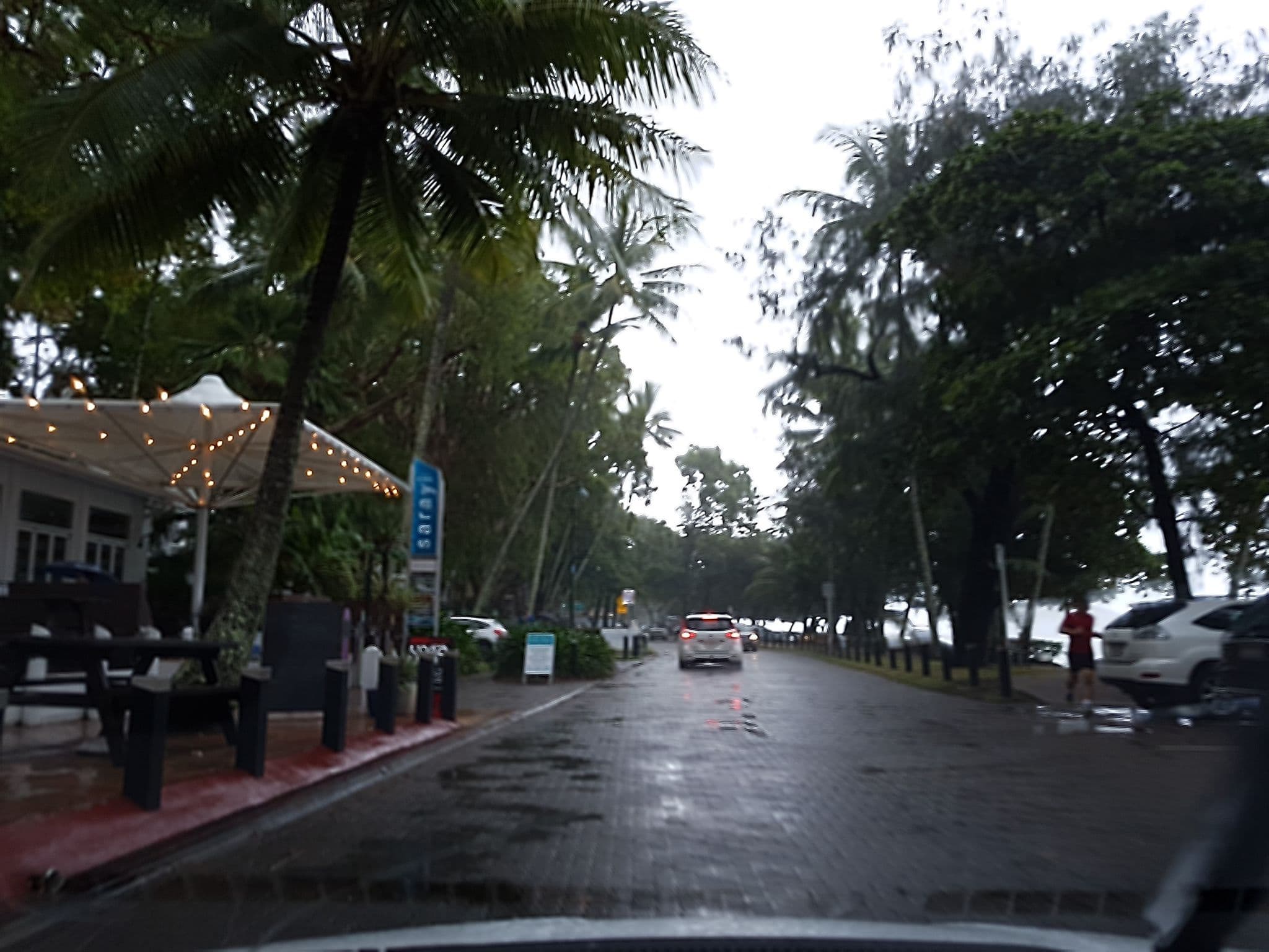 Street view near Sarayi, Palm Cove — © stev391 (CC BY-SA · Mapillary)