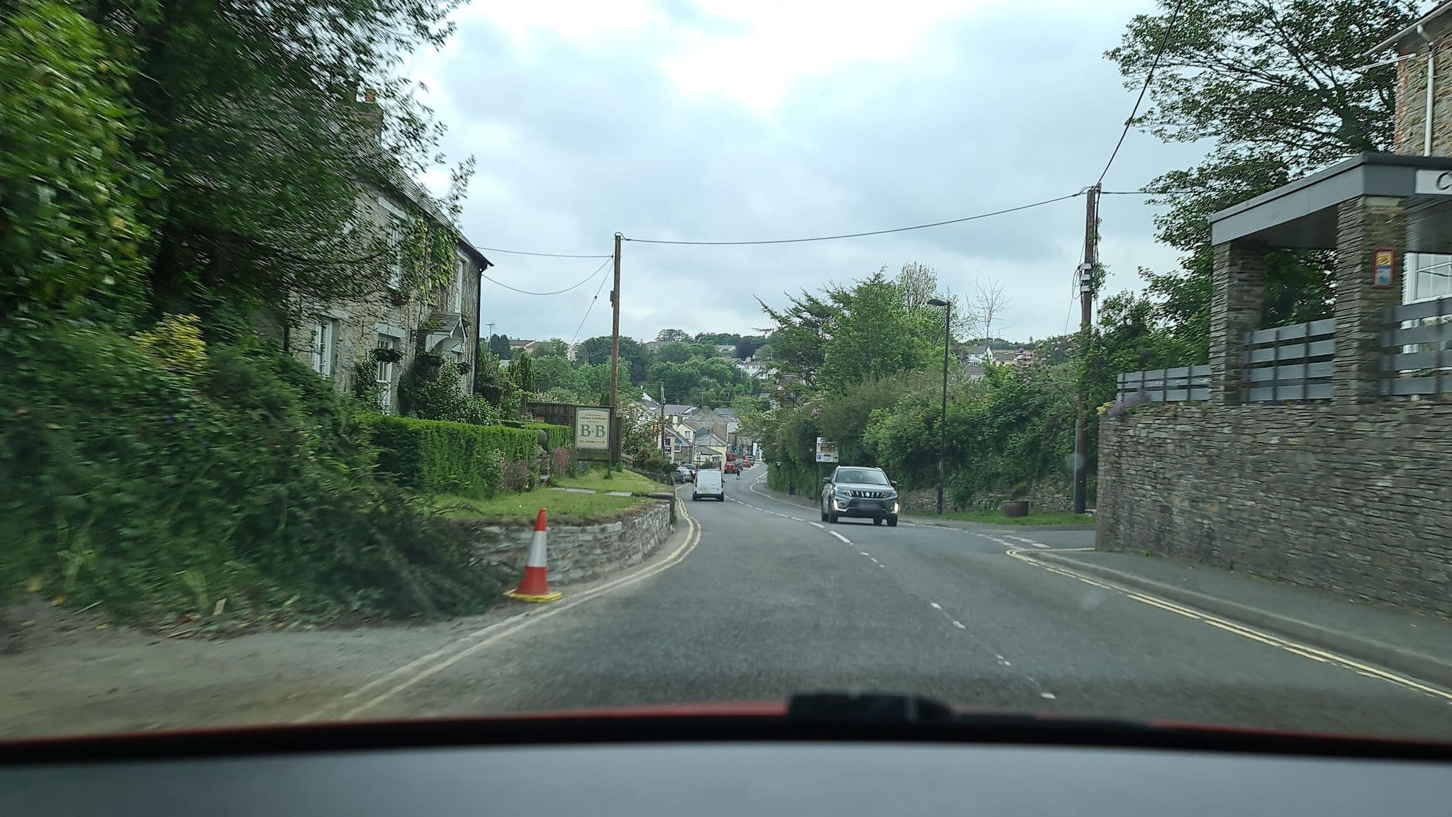 Street view near Culloden Farmhouse, Camelford — © alexanderar (CC BY-SA · Mapillary)