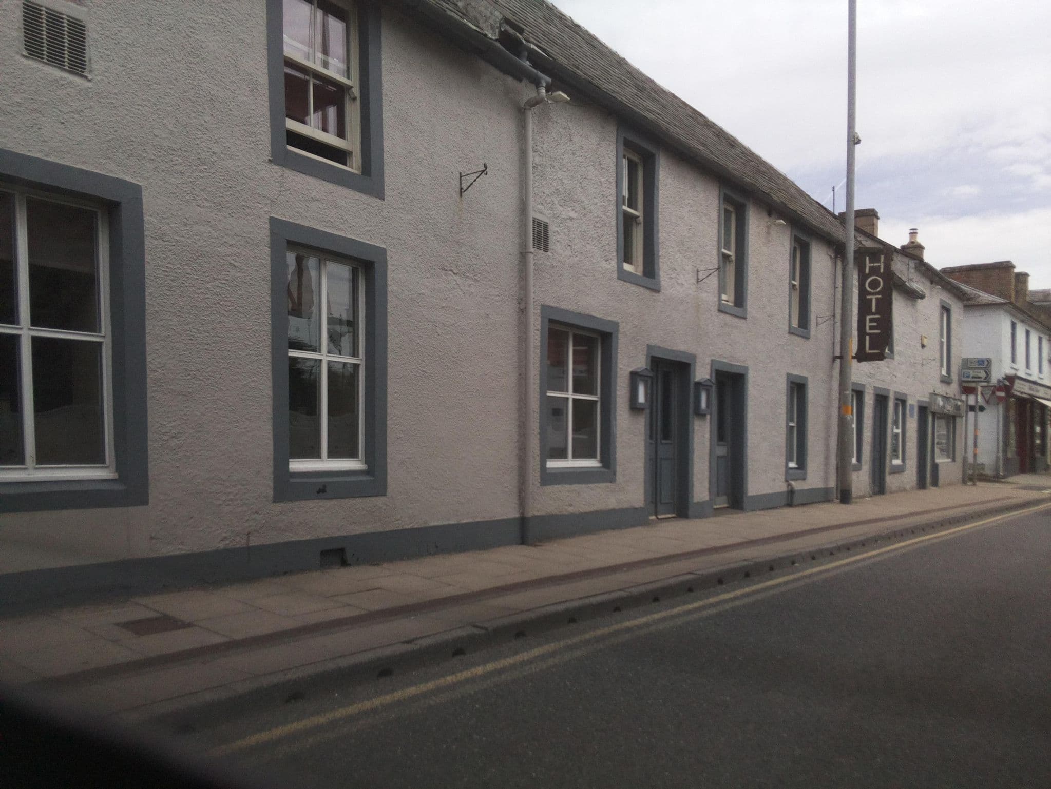 Street view near The Nithsdale, Sanquhar — © southglos (CC BY-SA · Mapillary)