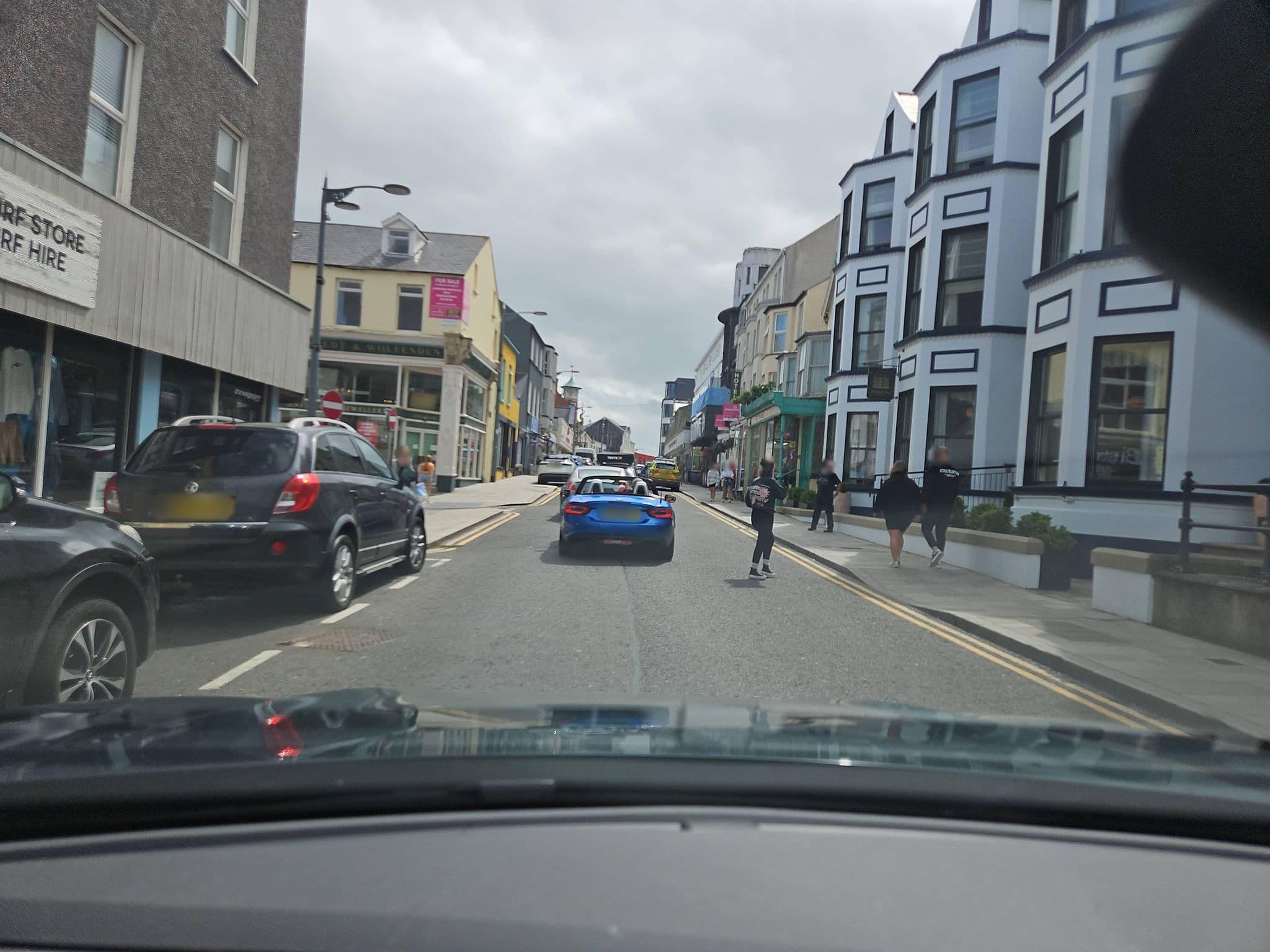 Street view near Portrush Adelphi, Portrush — © toho (CC BY-SA · Mapillary)