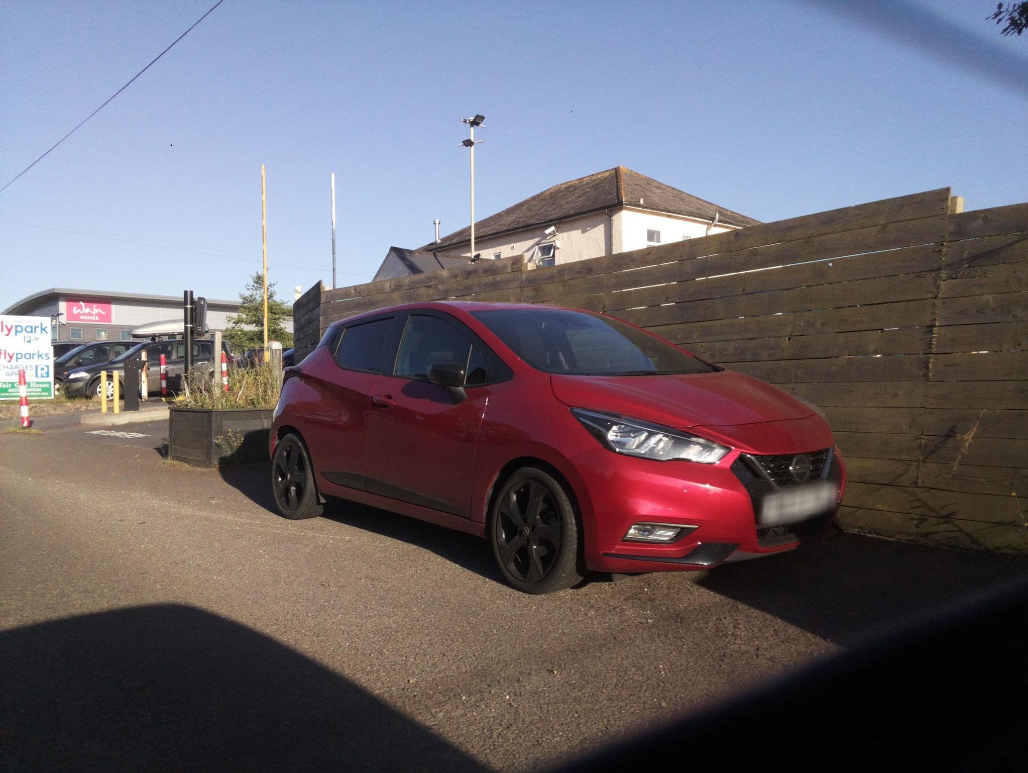 Street view near Fair Oak House B & B, Heavitree — © southglos (CC BY-SA · Mapillary)