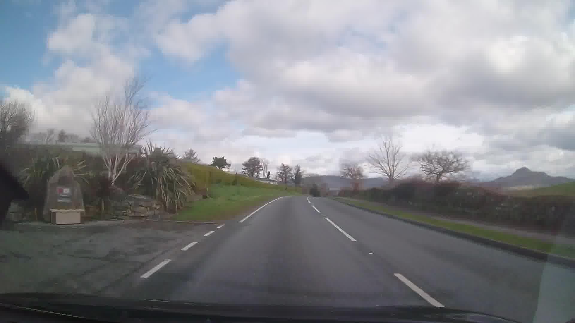 Street view near Meldrum Leisure Holiday Homes, Criccieth — © trigpoint (CC BY-SA · Mapillary)