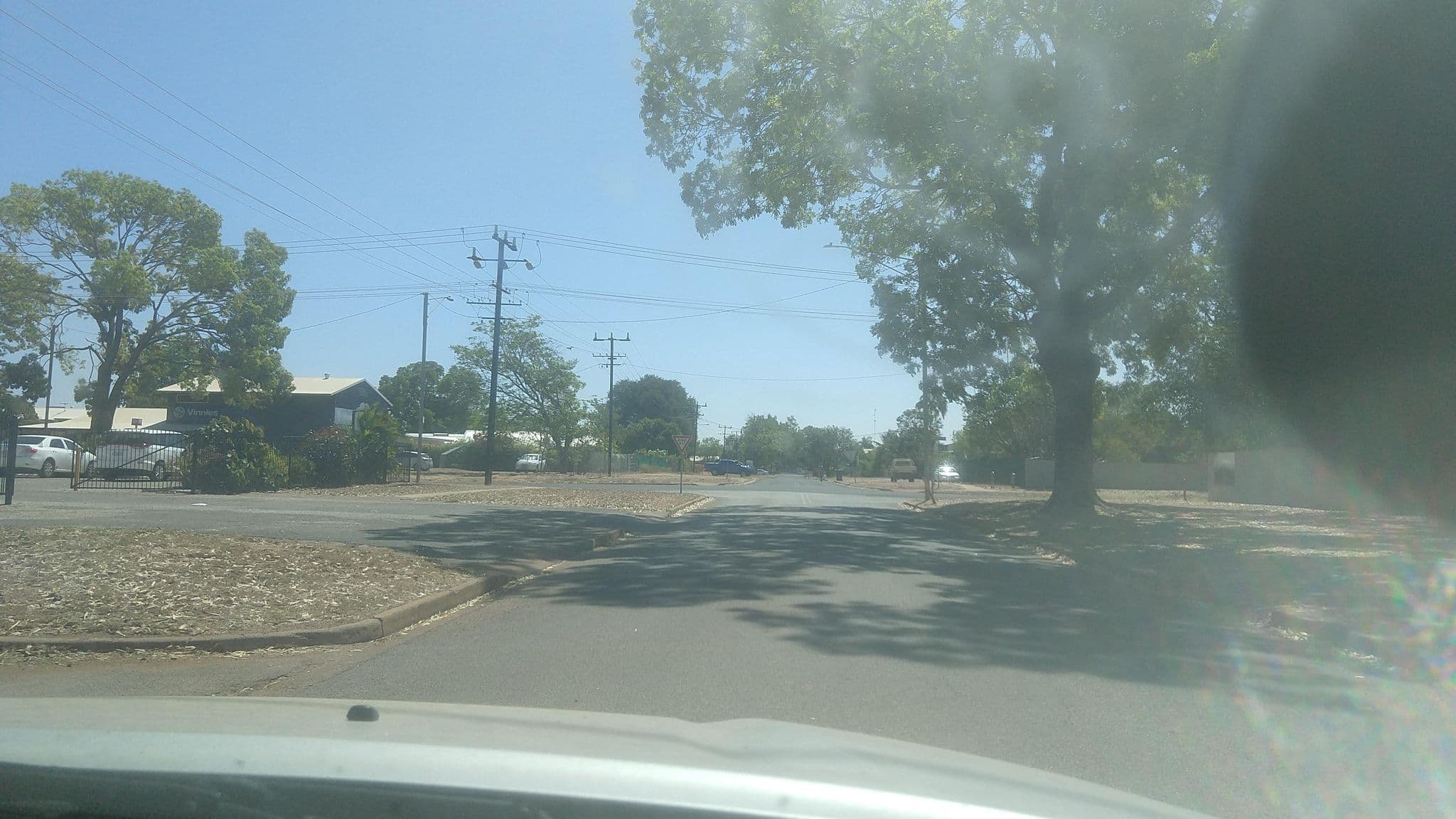 Street view near Palm Court Backpackers Hostel, Katherine — © KarlDamon (CC BY-SA · Mapillary)
